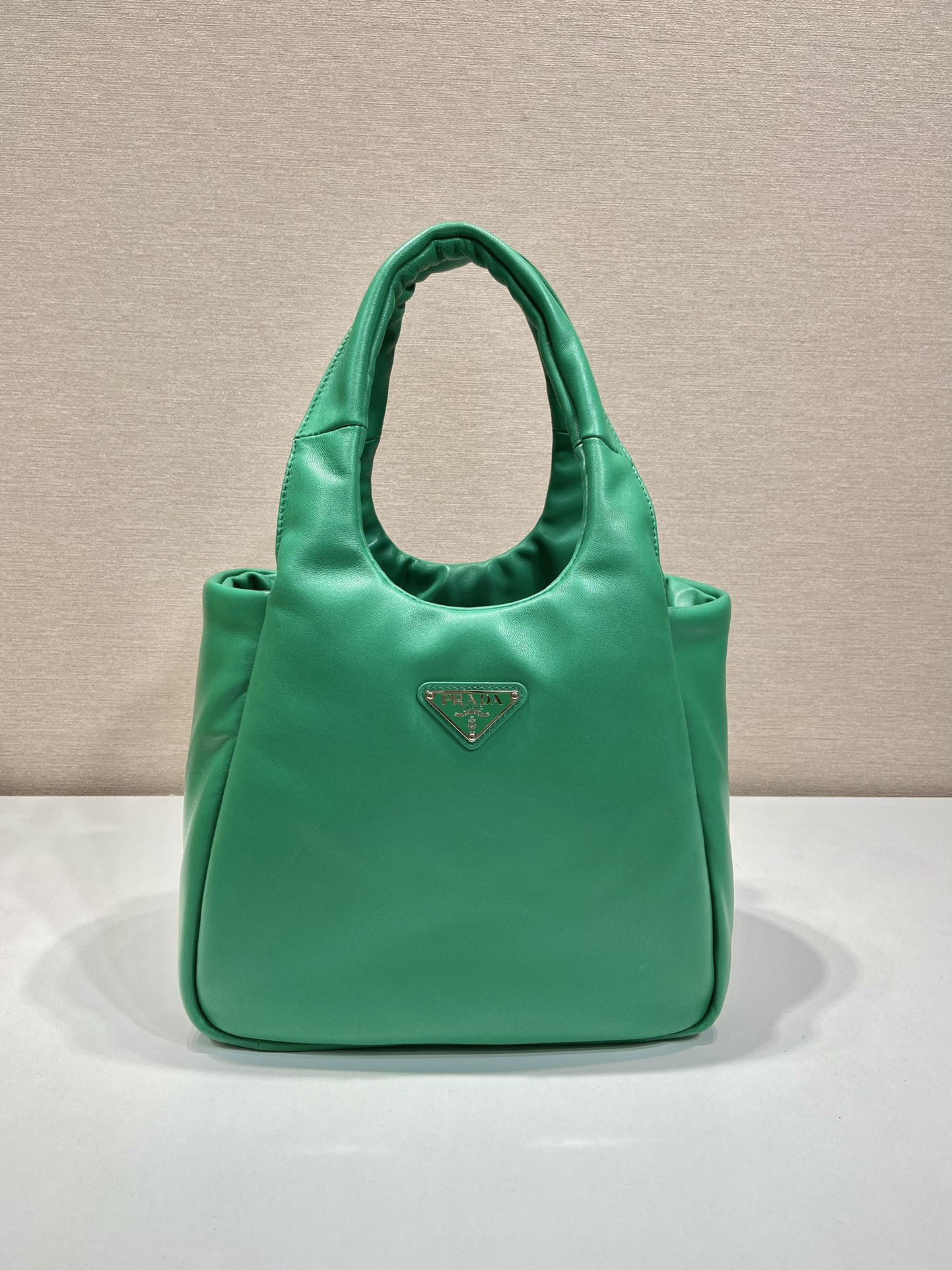 medium padded Pra*a soft nappa leather bag