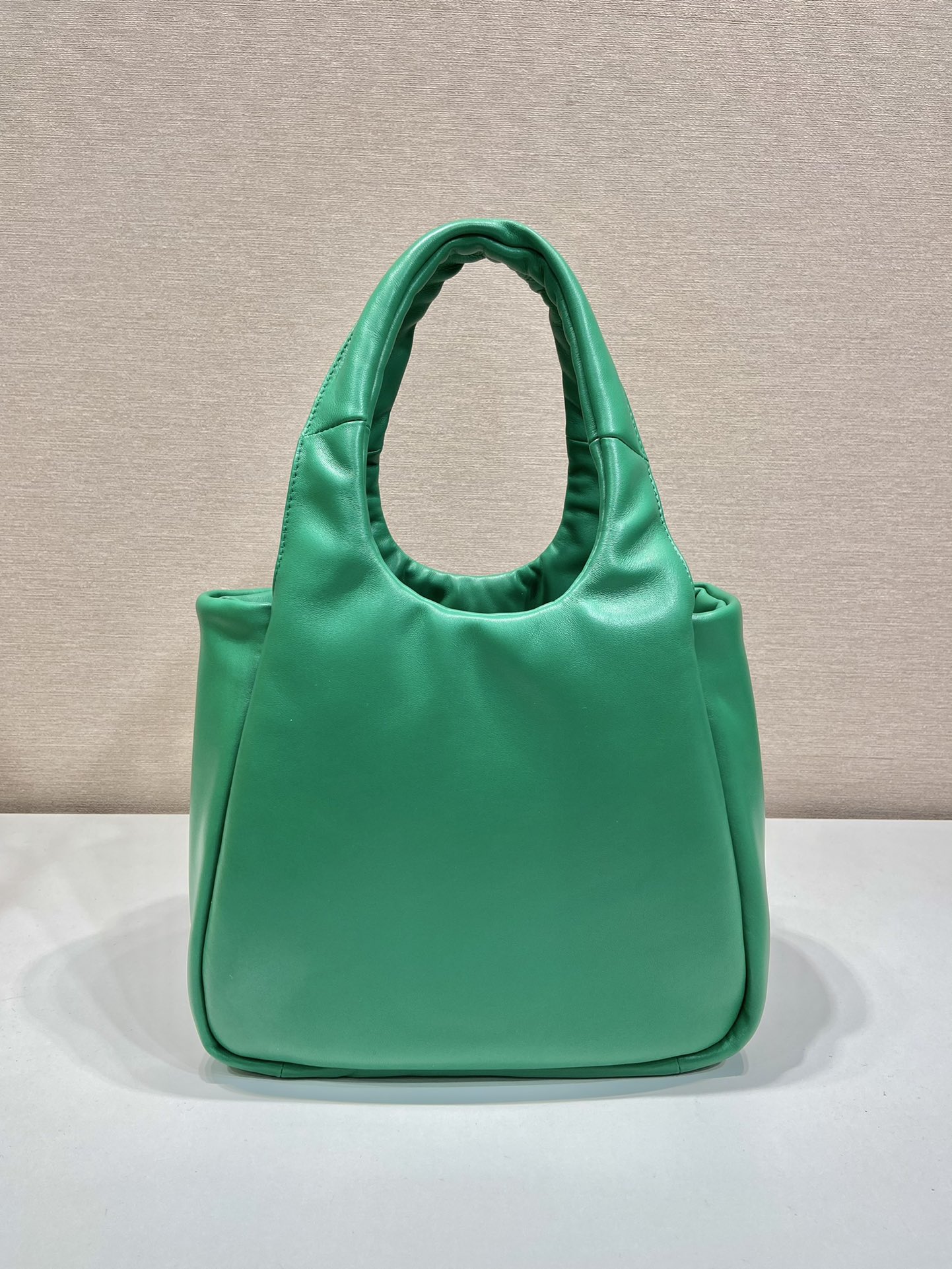medium padded Pra*a soft nappa leather bag