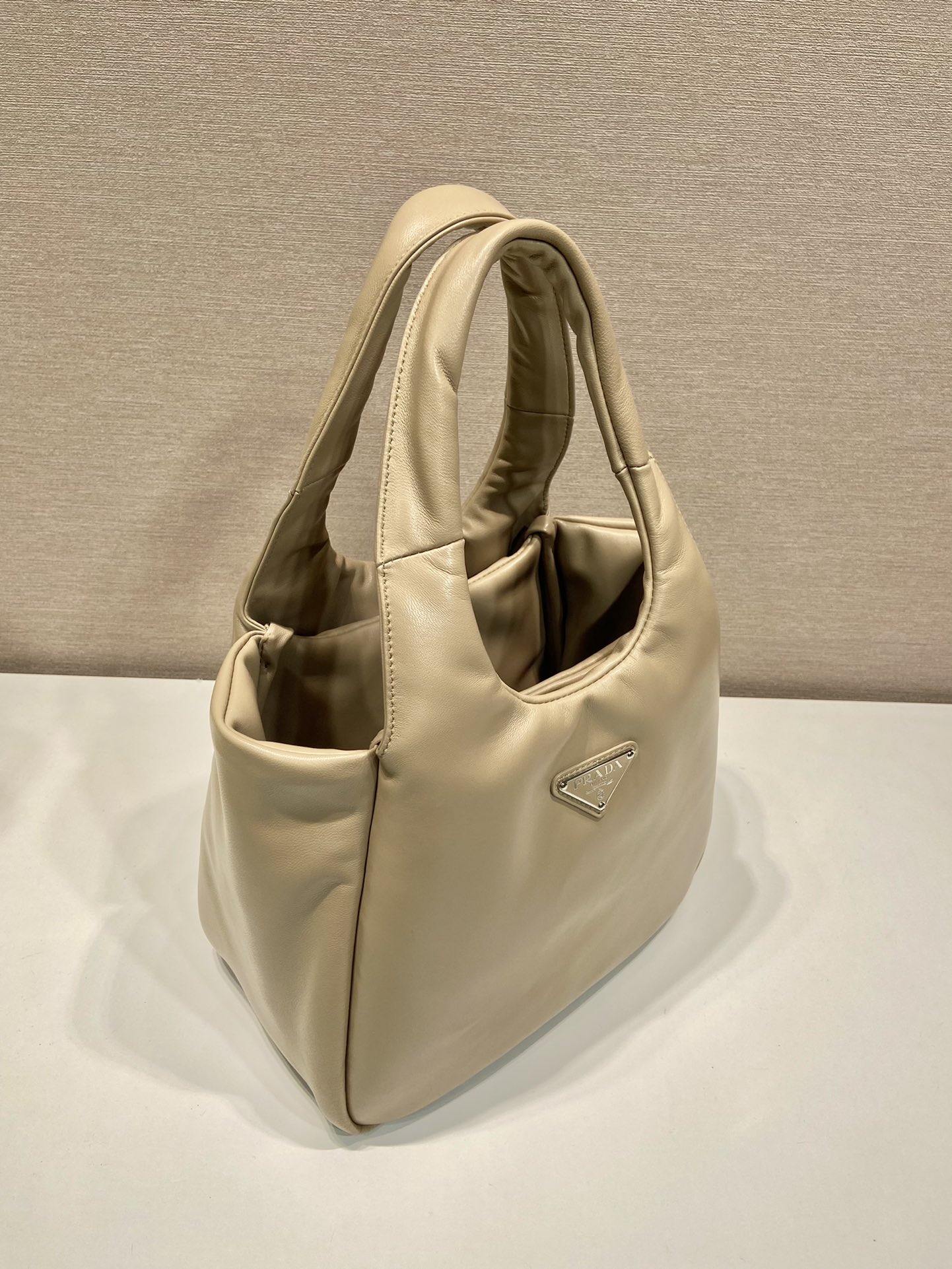 medium padded Pra*a soft nappa leather bag