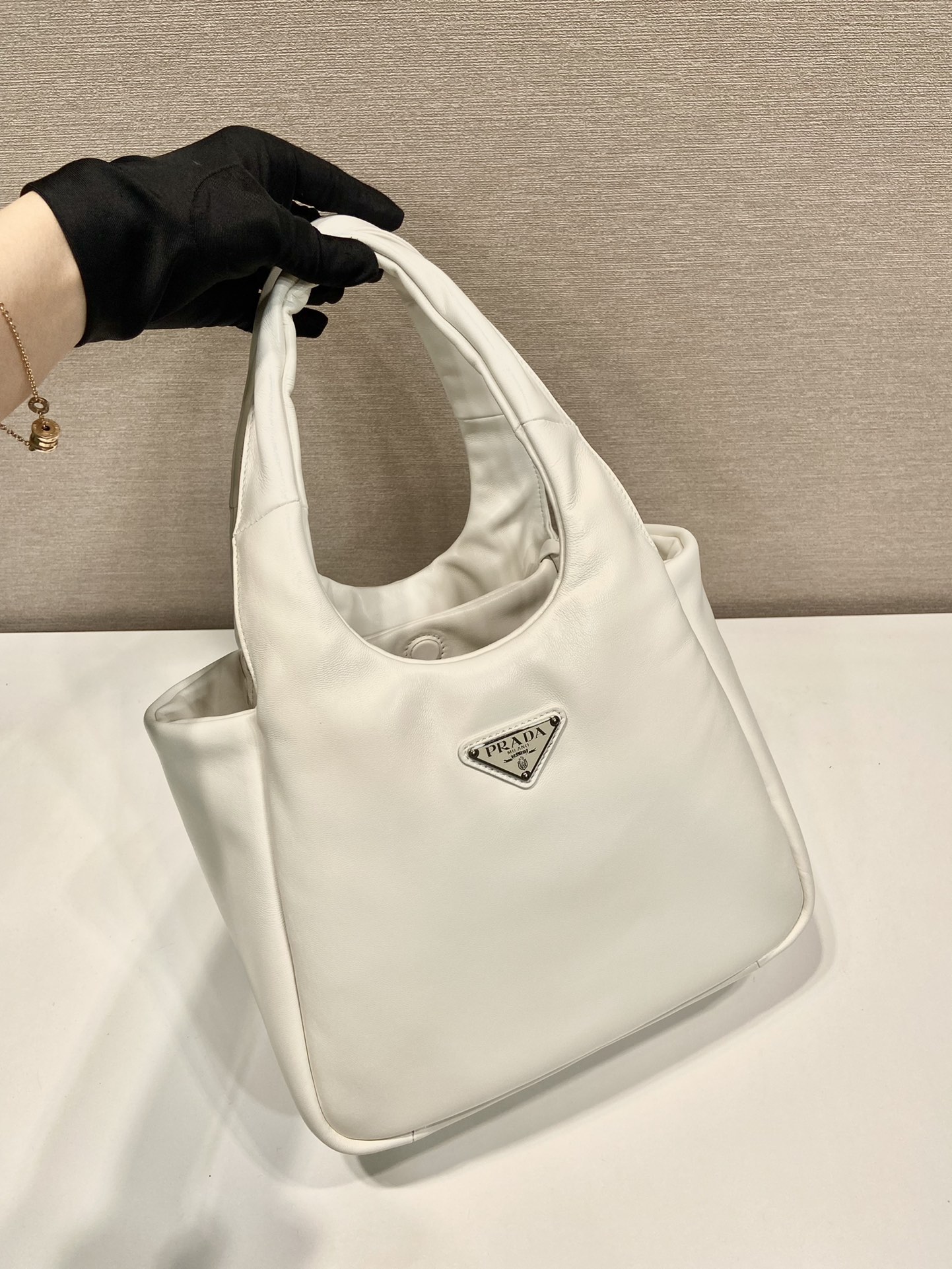 medium padded Pra*a soft nappa leather bag