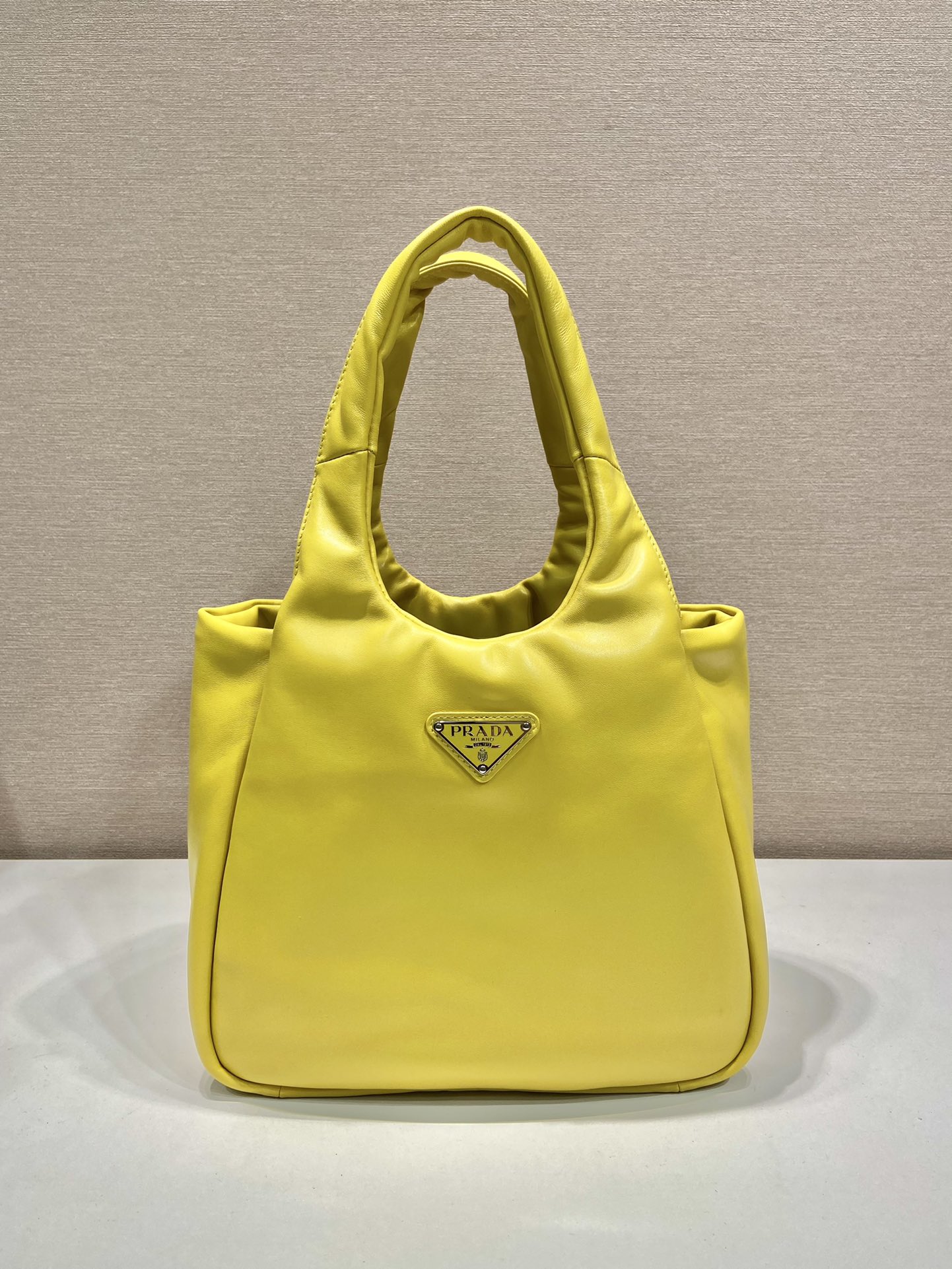 medium padded Pra*a soft nappa leather bag