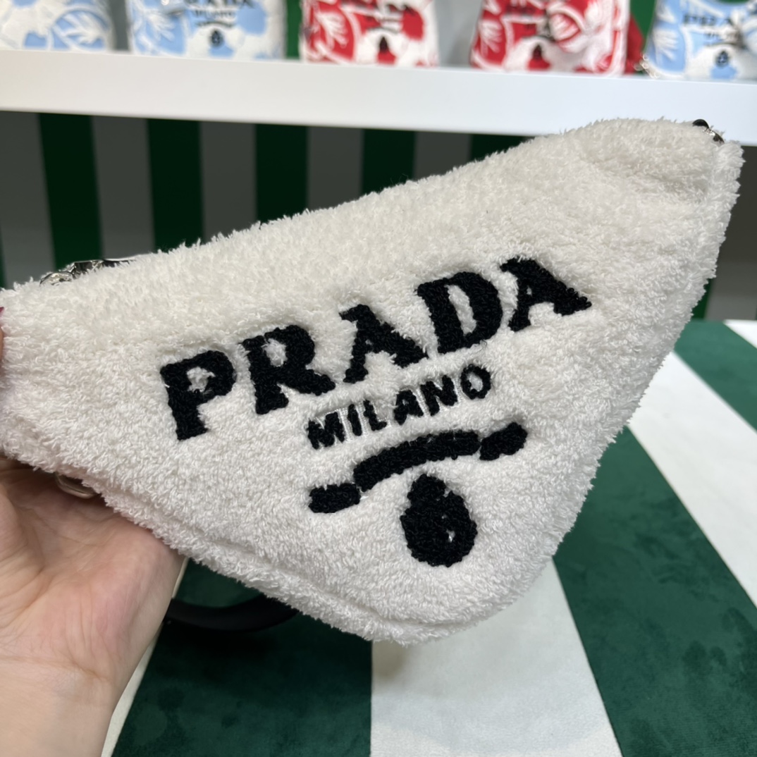 Pra*a triangle shoulder bag