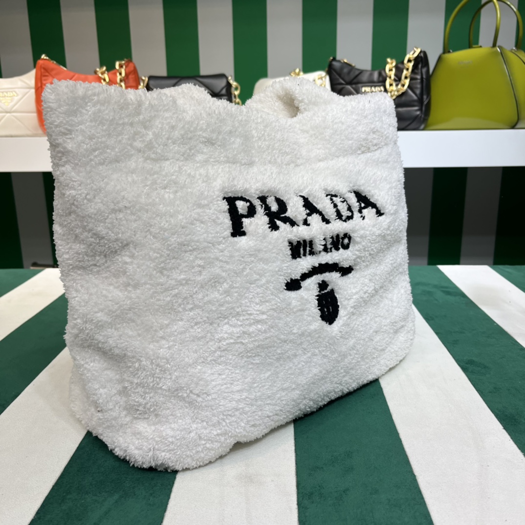 Pra*a terry tote bag