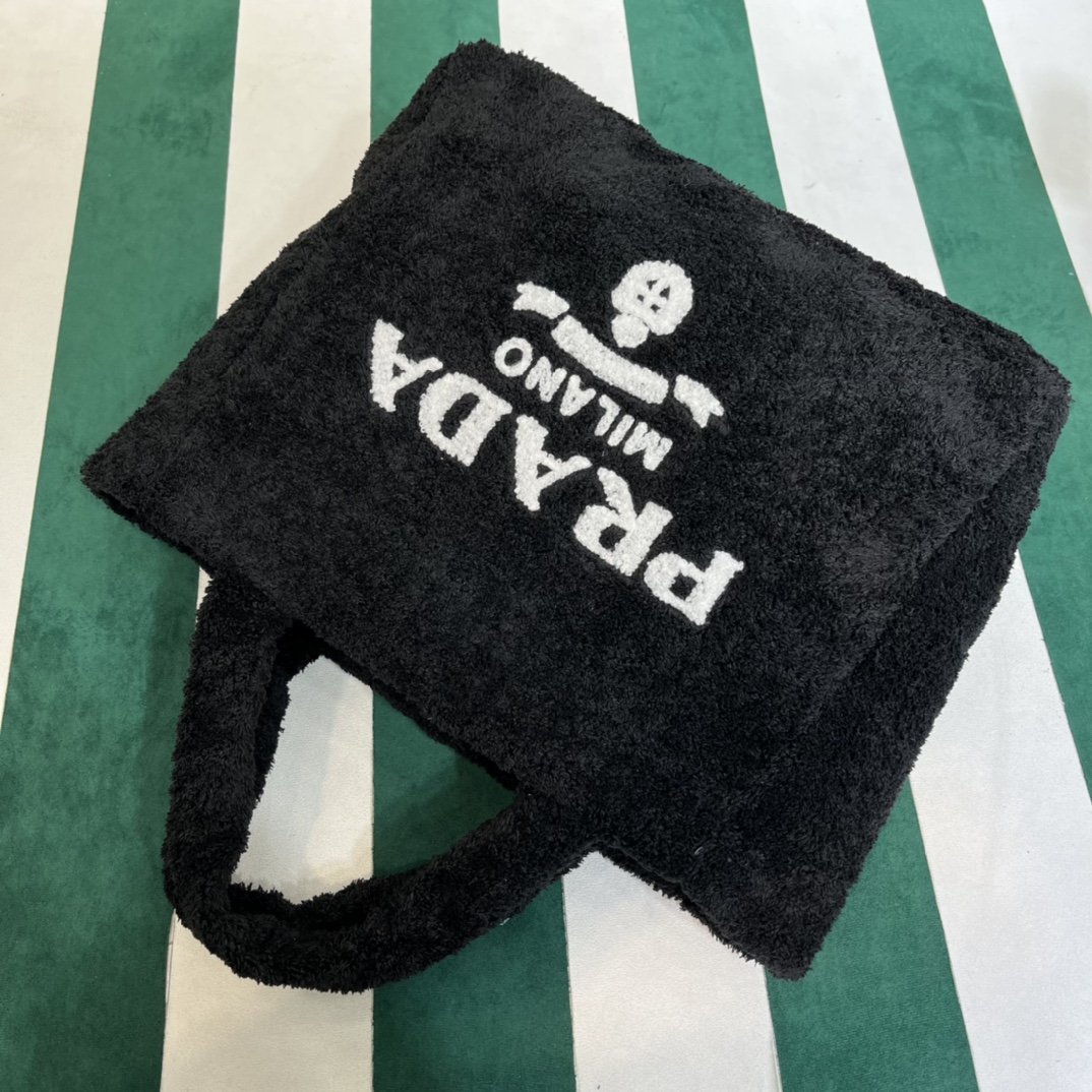 Pra*a terry tote bag