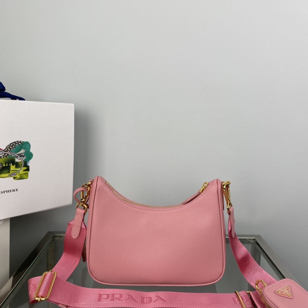 Pra*a re-edition 2005 saffiano leather bag
