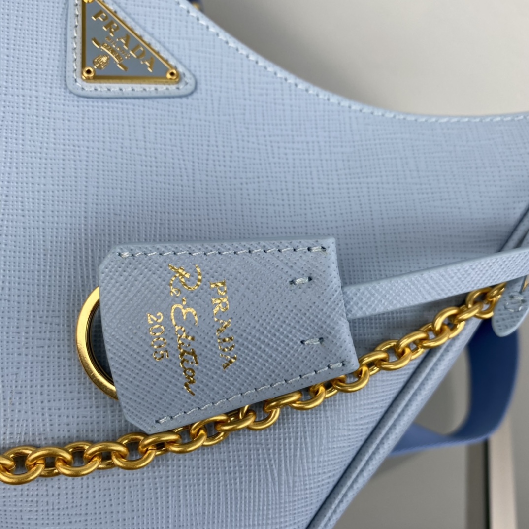 Pra*a re-edition 2005 saffiano leather bag