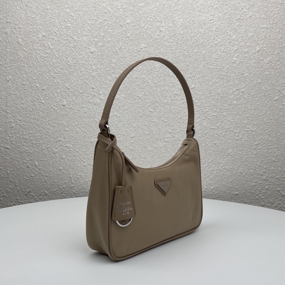 Pra*a re-edition 2005 re-nylon mini bag