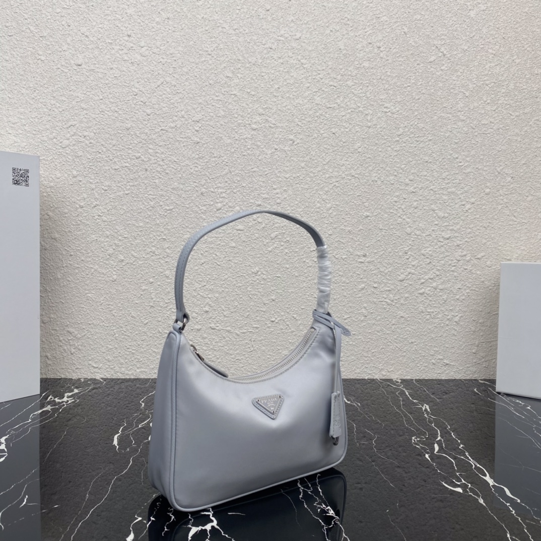 Pra*a re-edition 2005 re-nylon mini bag