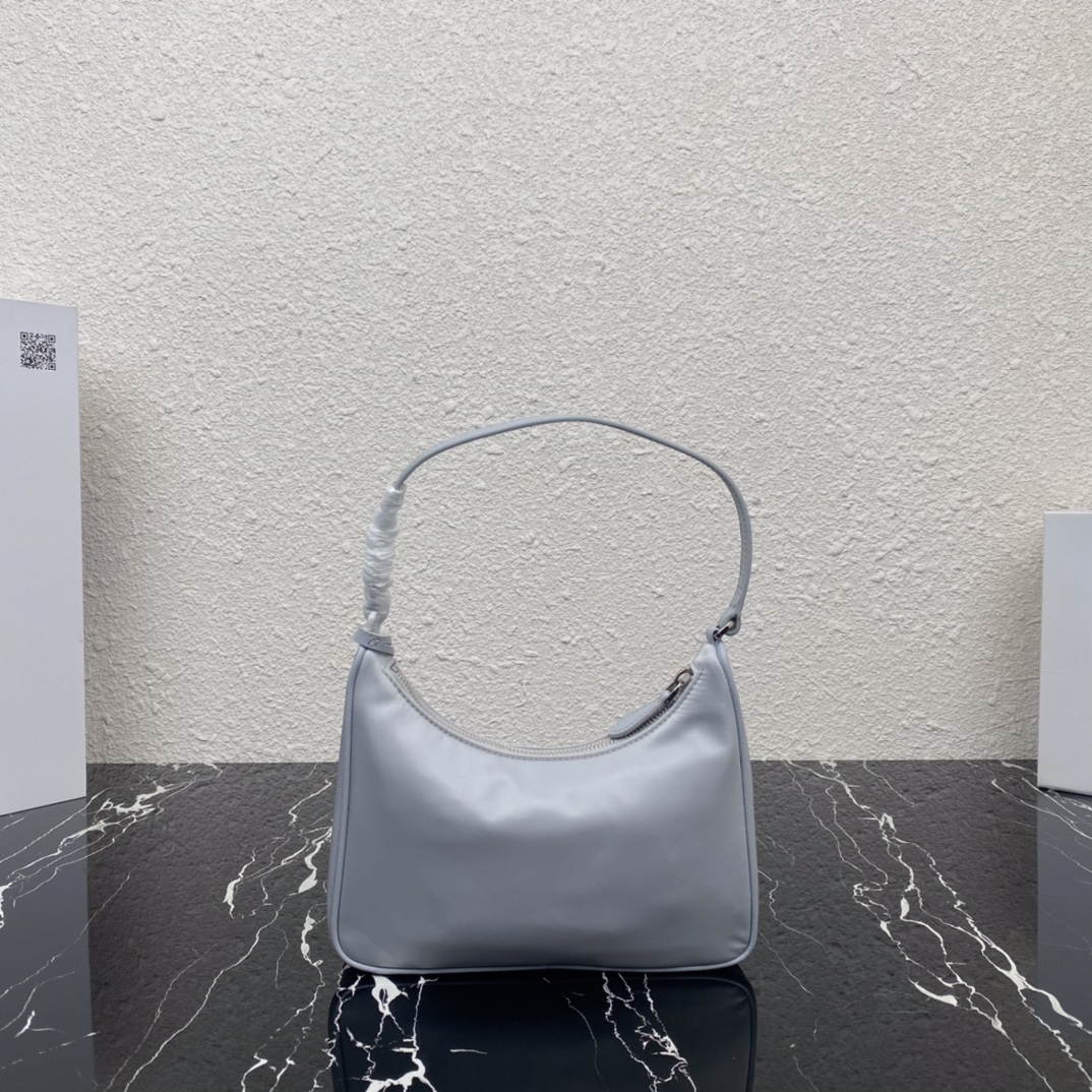 Pra*a re-edition 2005 re-nylon mini bag