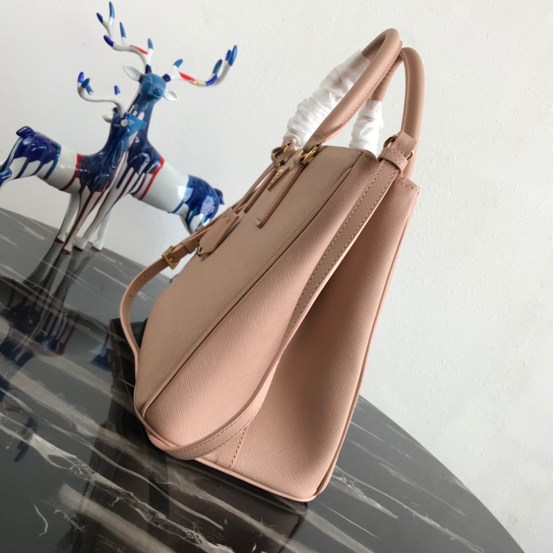 large Pra*a galleria saffiano leather bag