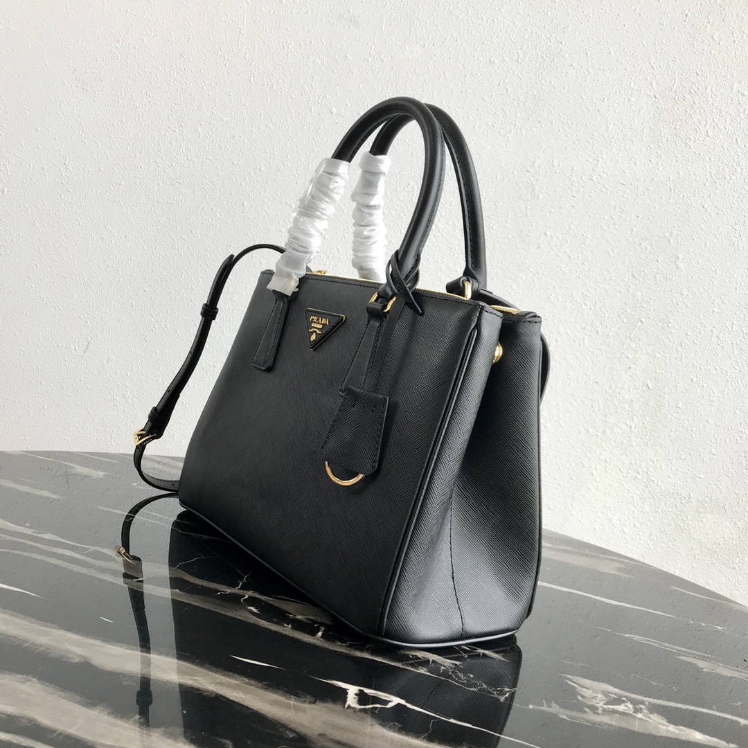 medium Pra*a galleria saffiano leather bag