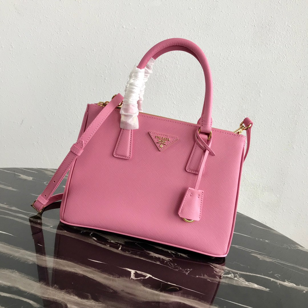 medium Pra*a galleria saffiano leather bag