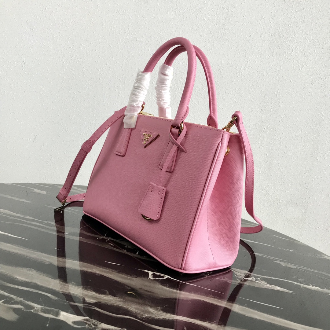 medium Pra*a galleria saffiano leather bag