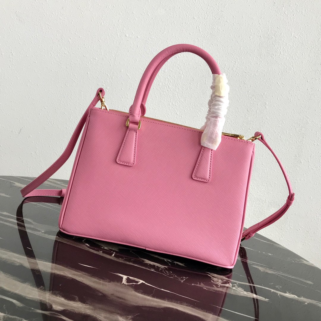 medium Pra*a galleria saffiano leather bag