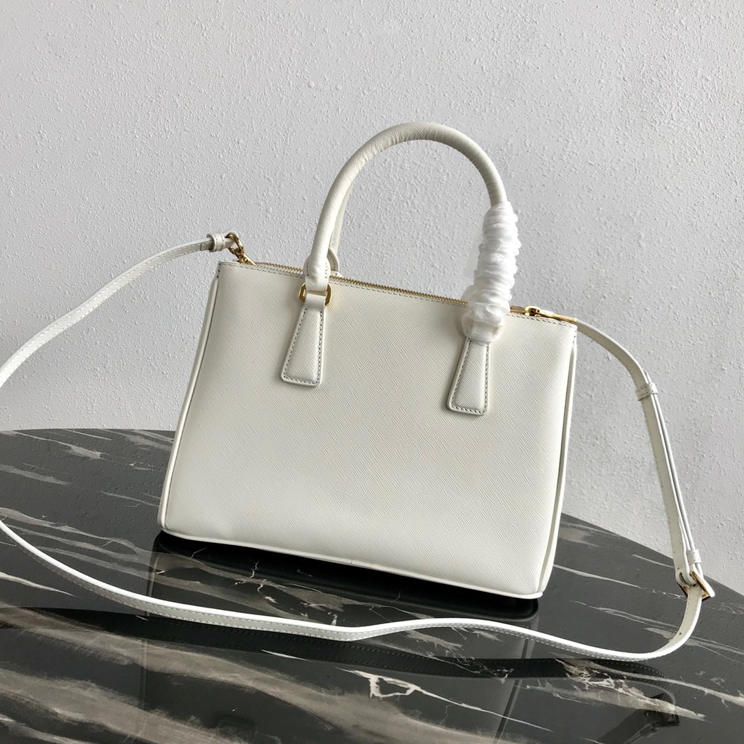 medium Pra*a galleria saffiano leather bag