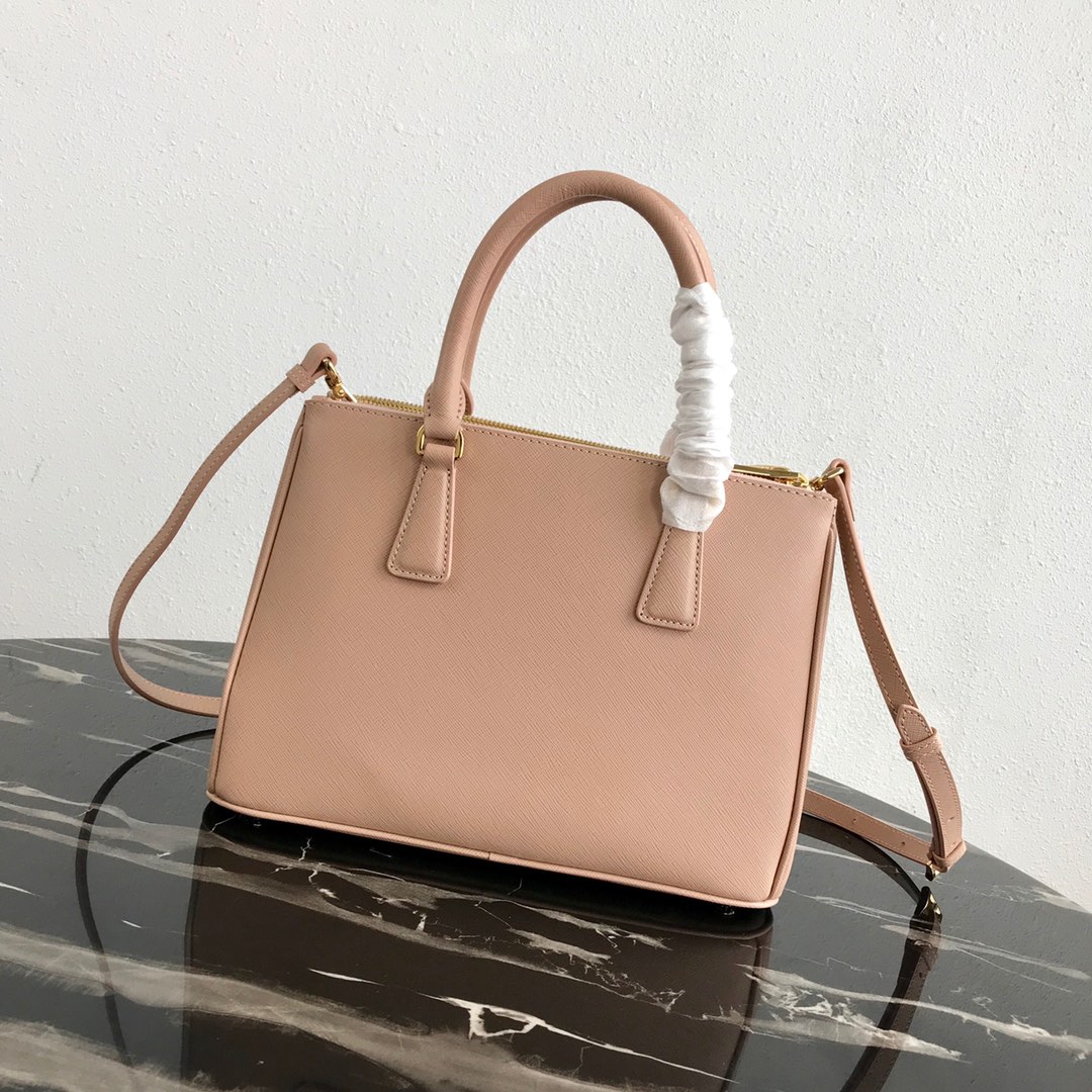 medium Pra*a galleria saffiano leather bag