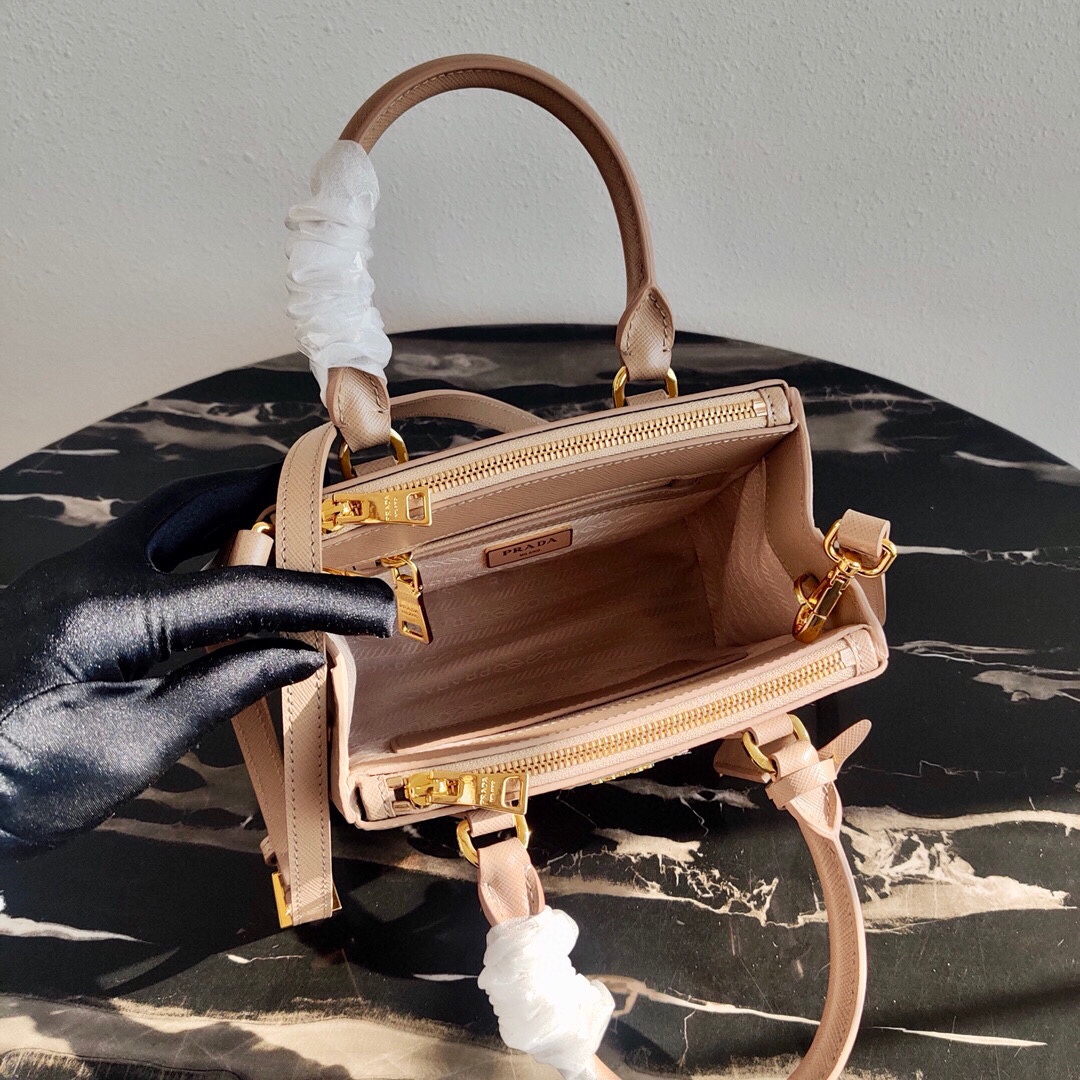 Pra*a galleria saffiano leather mini-bag