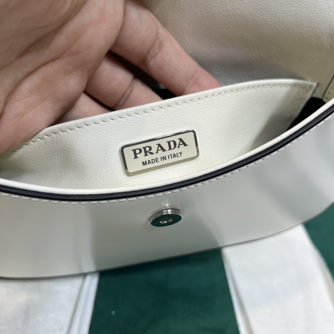 Pra*a cleo brushed leather shoulder bag with flap