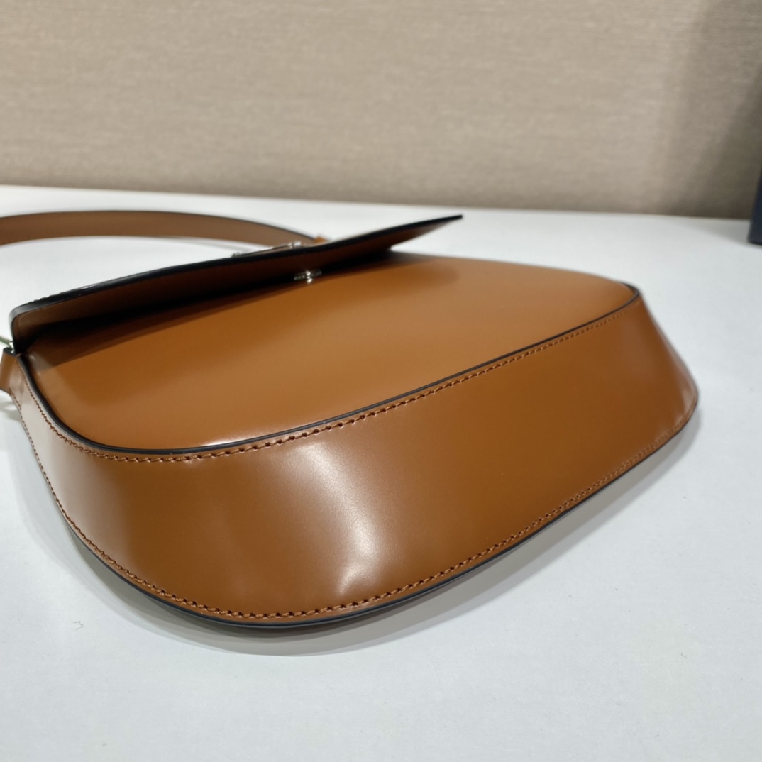 Pra*a cleo brushed leather shoulder bag with flap