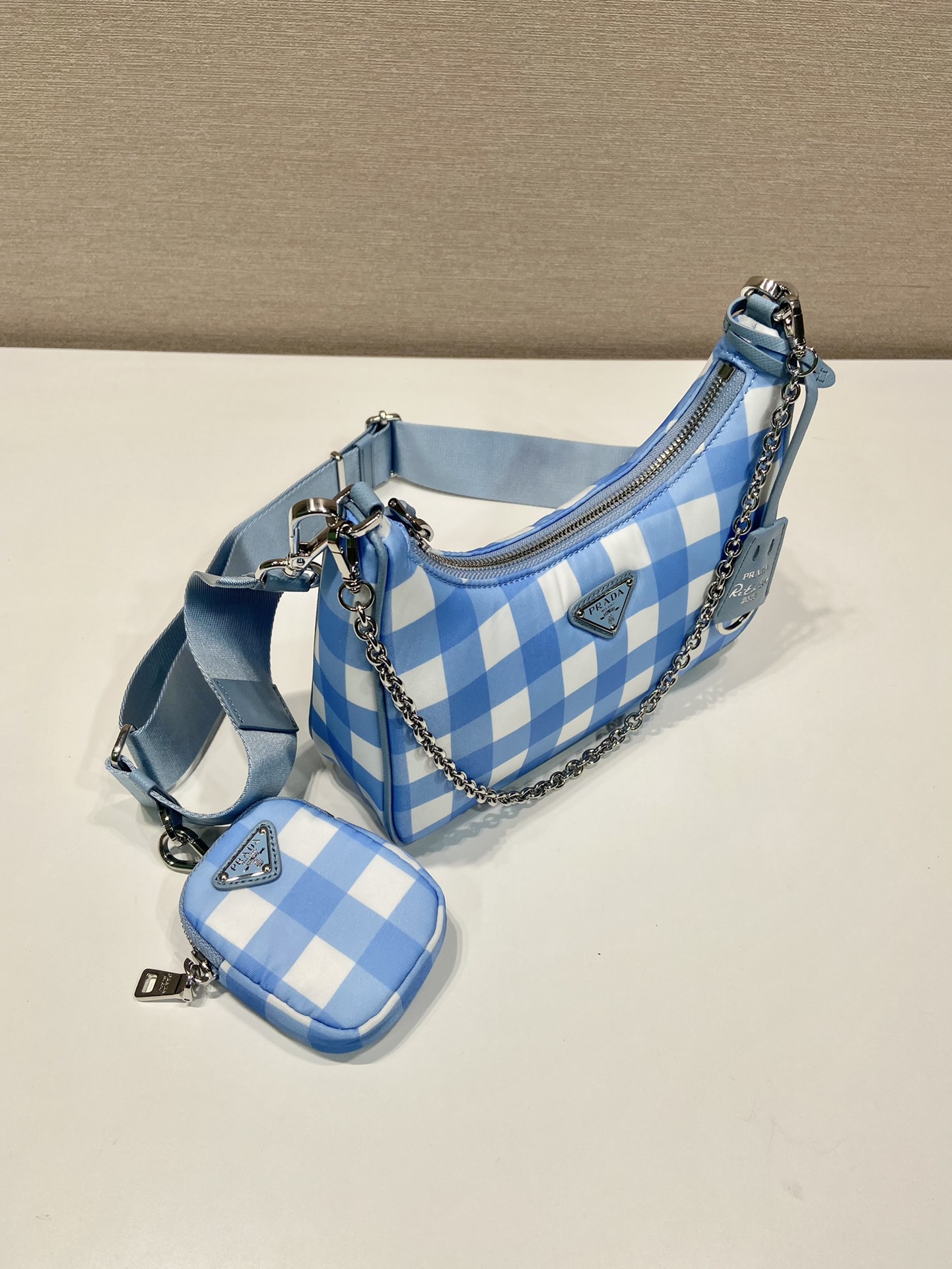 Pra*a re-edition 2005 bag