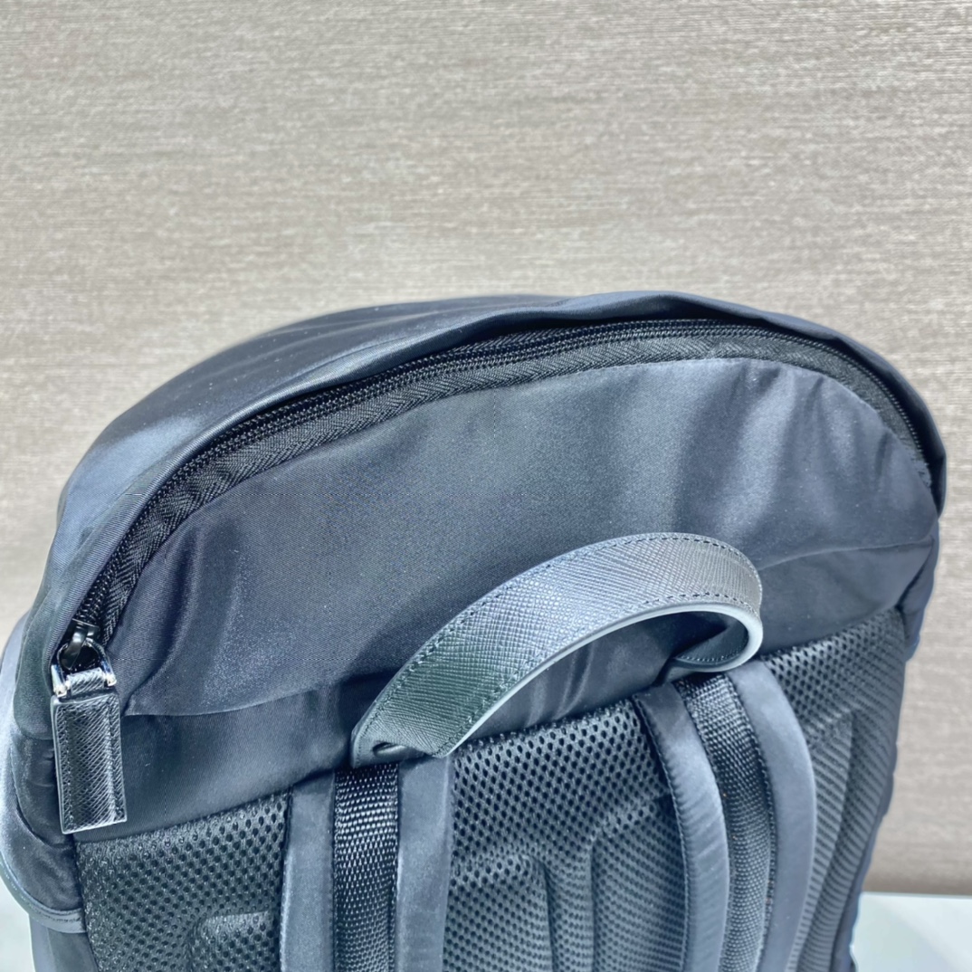 Pra*a re-nylon backpack