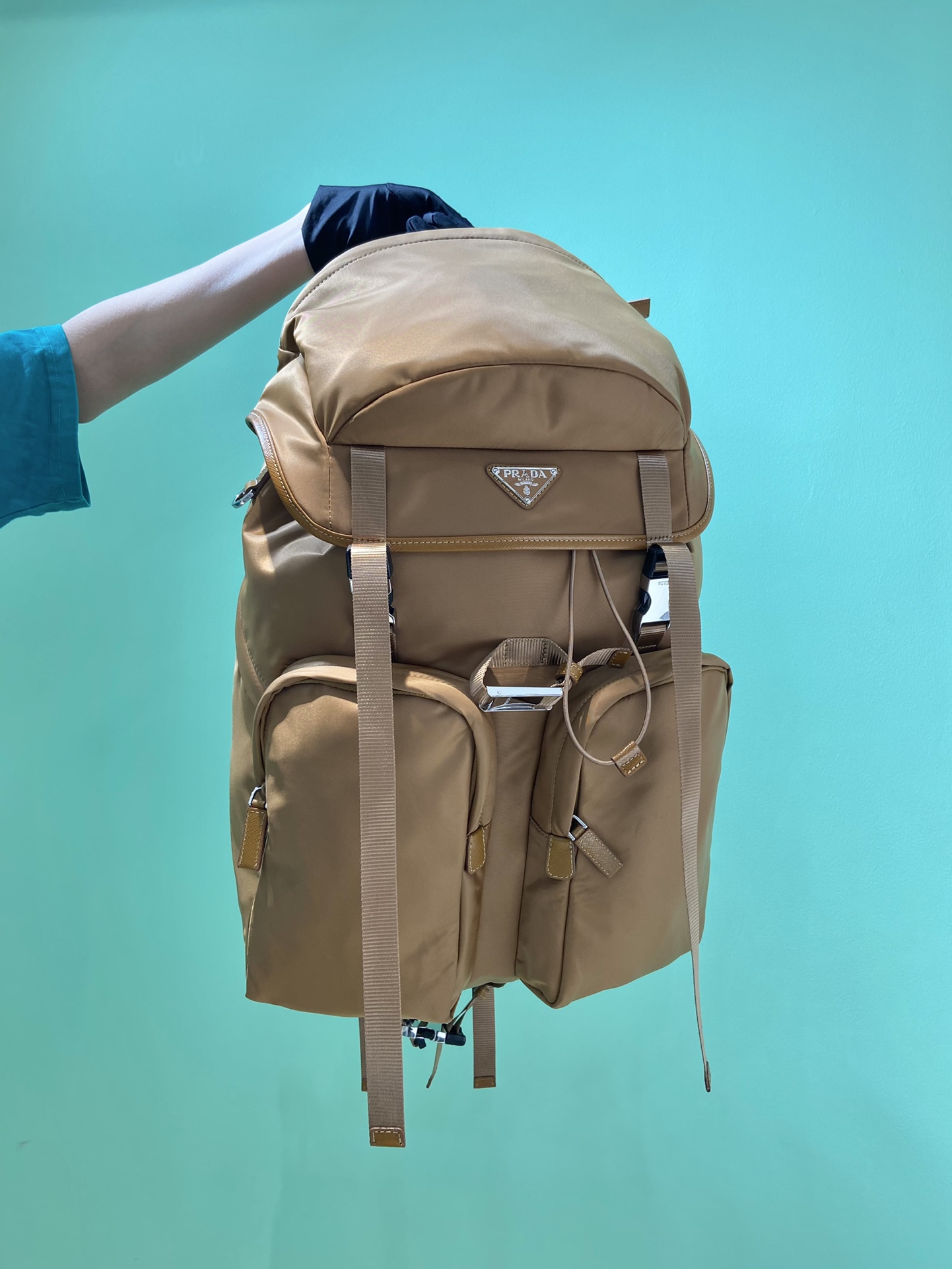 Pra*a backpack