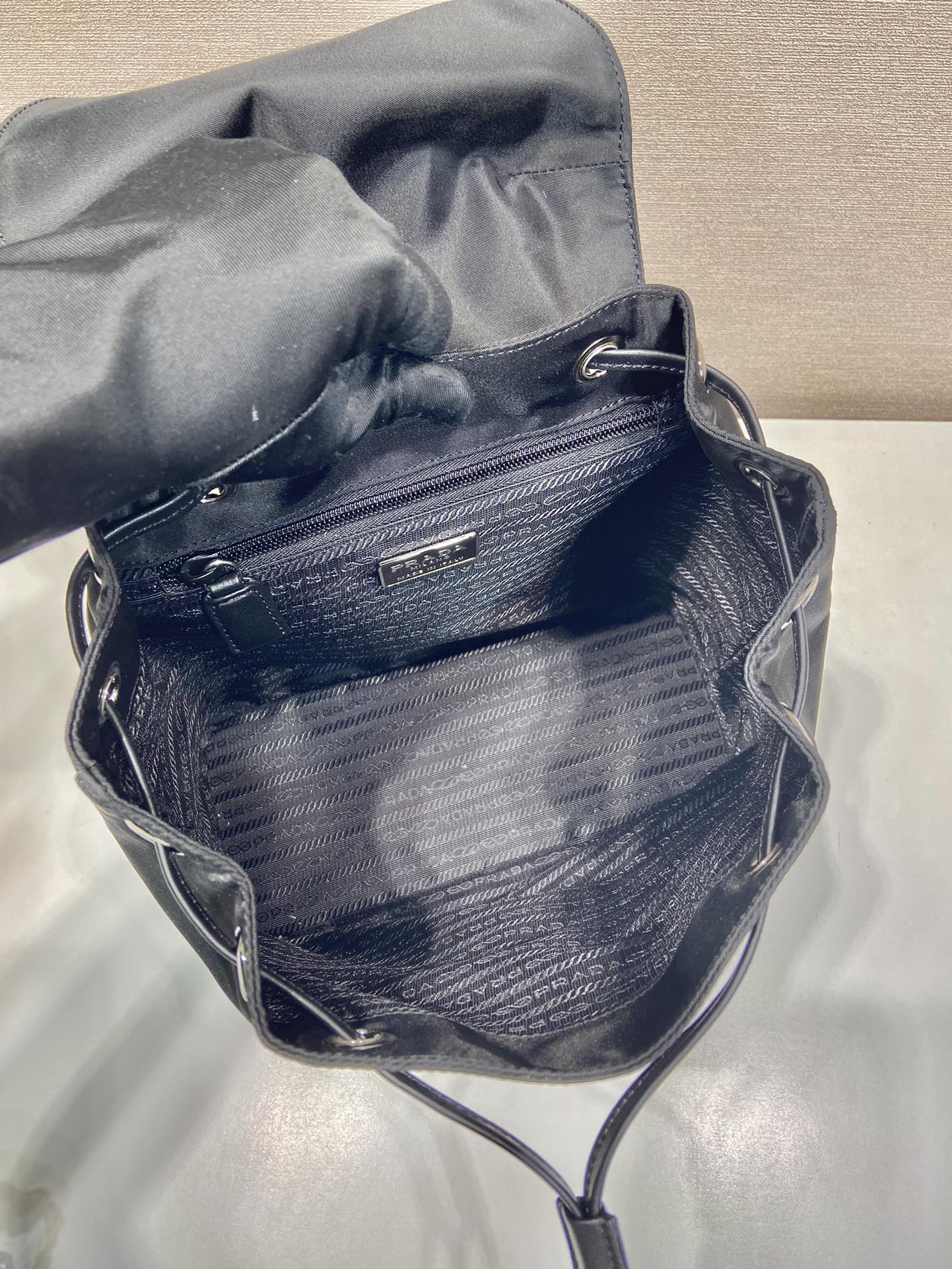 Pra*a small backpack