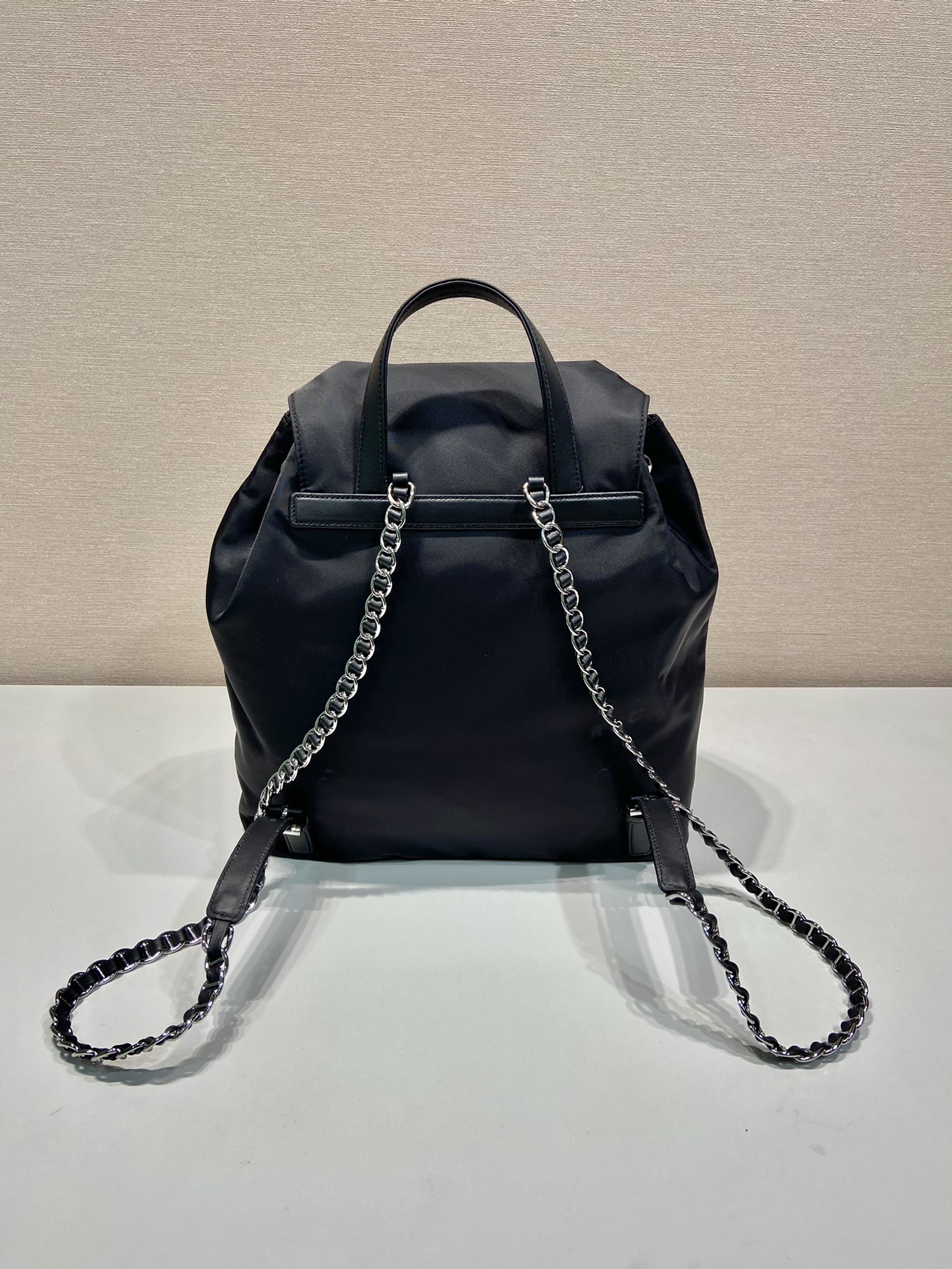Pra*a large backpack