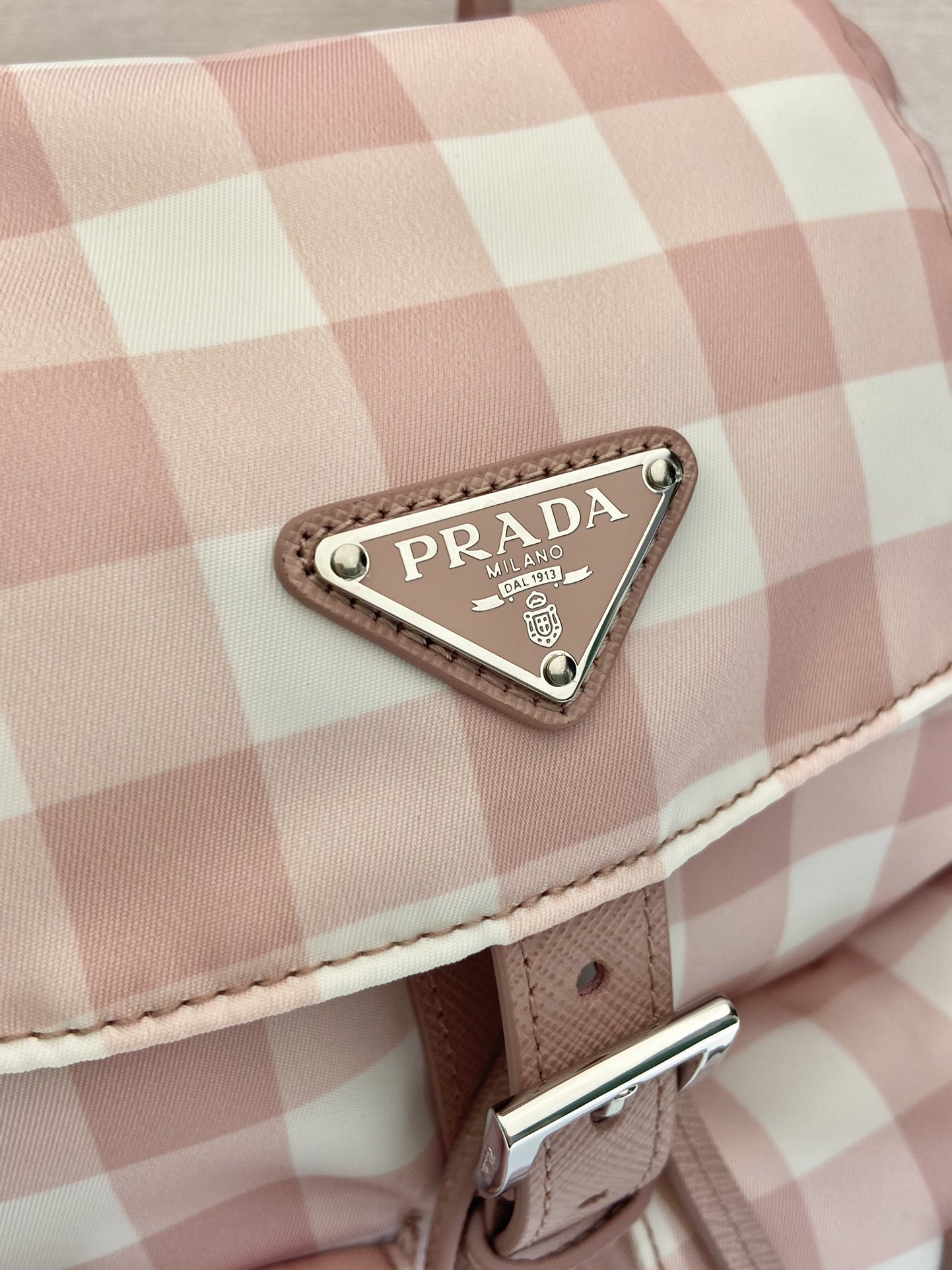 Pra*a backpack
