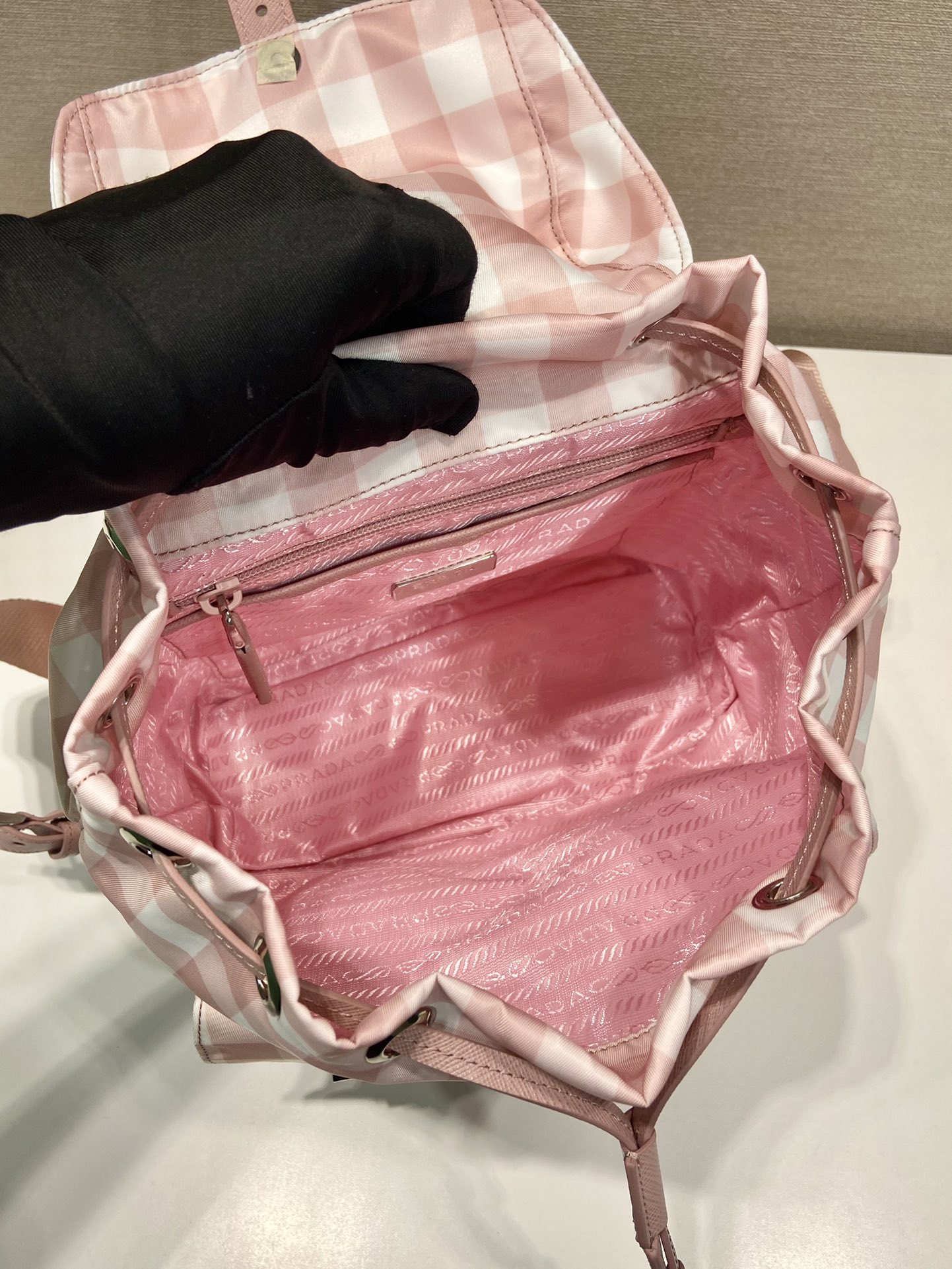 Pra*a backpack