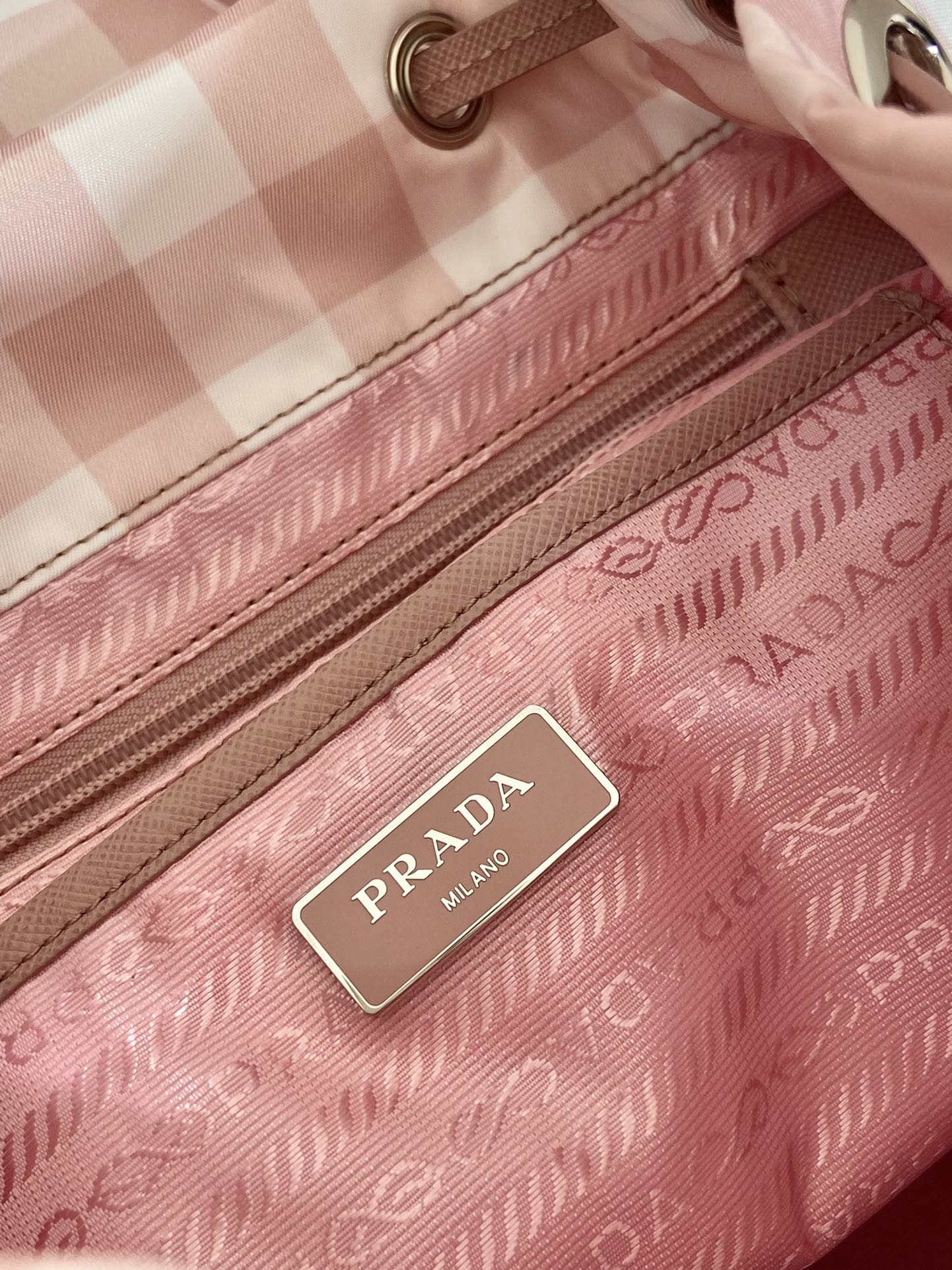 Pra*a backpack
