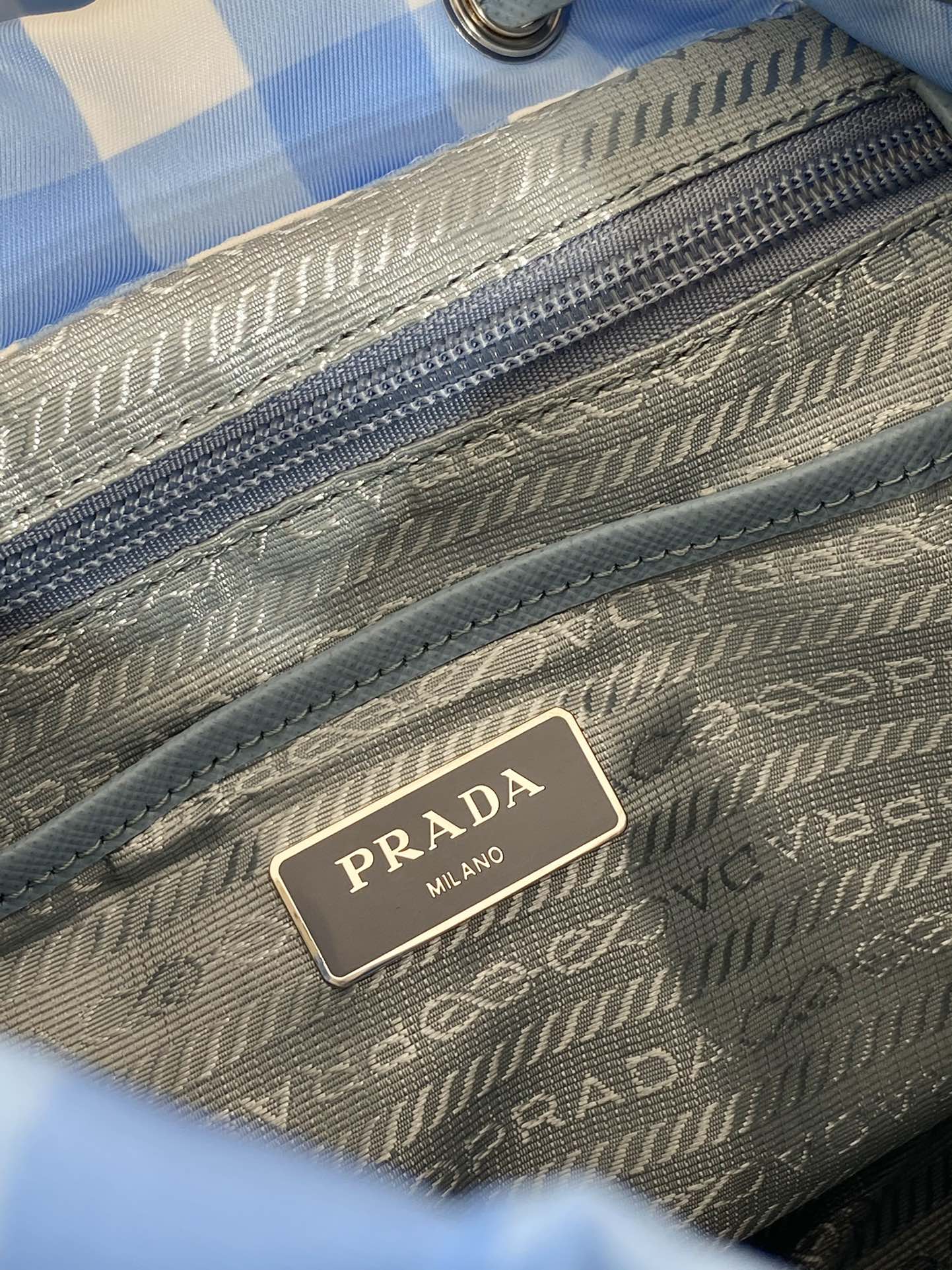 Pra*a backpack