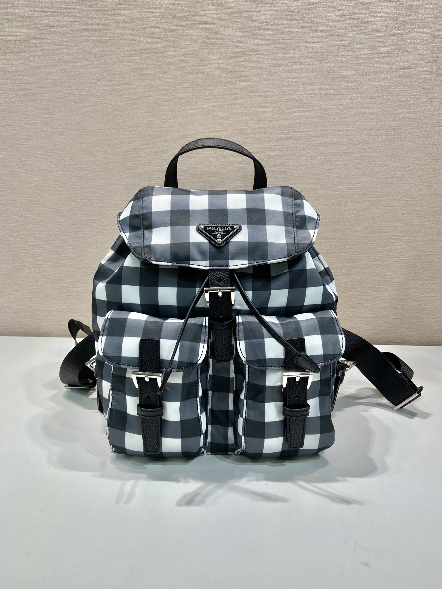Pra*a backpack