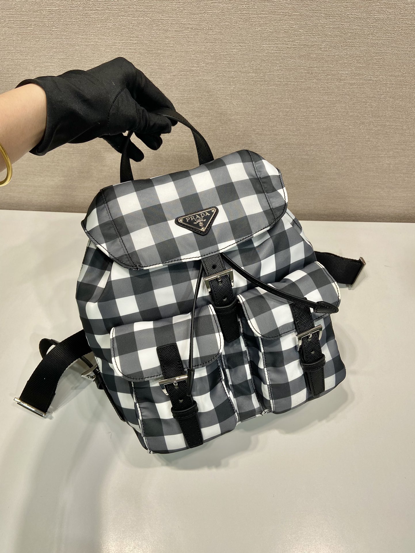 Pra*a backpack