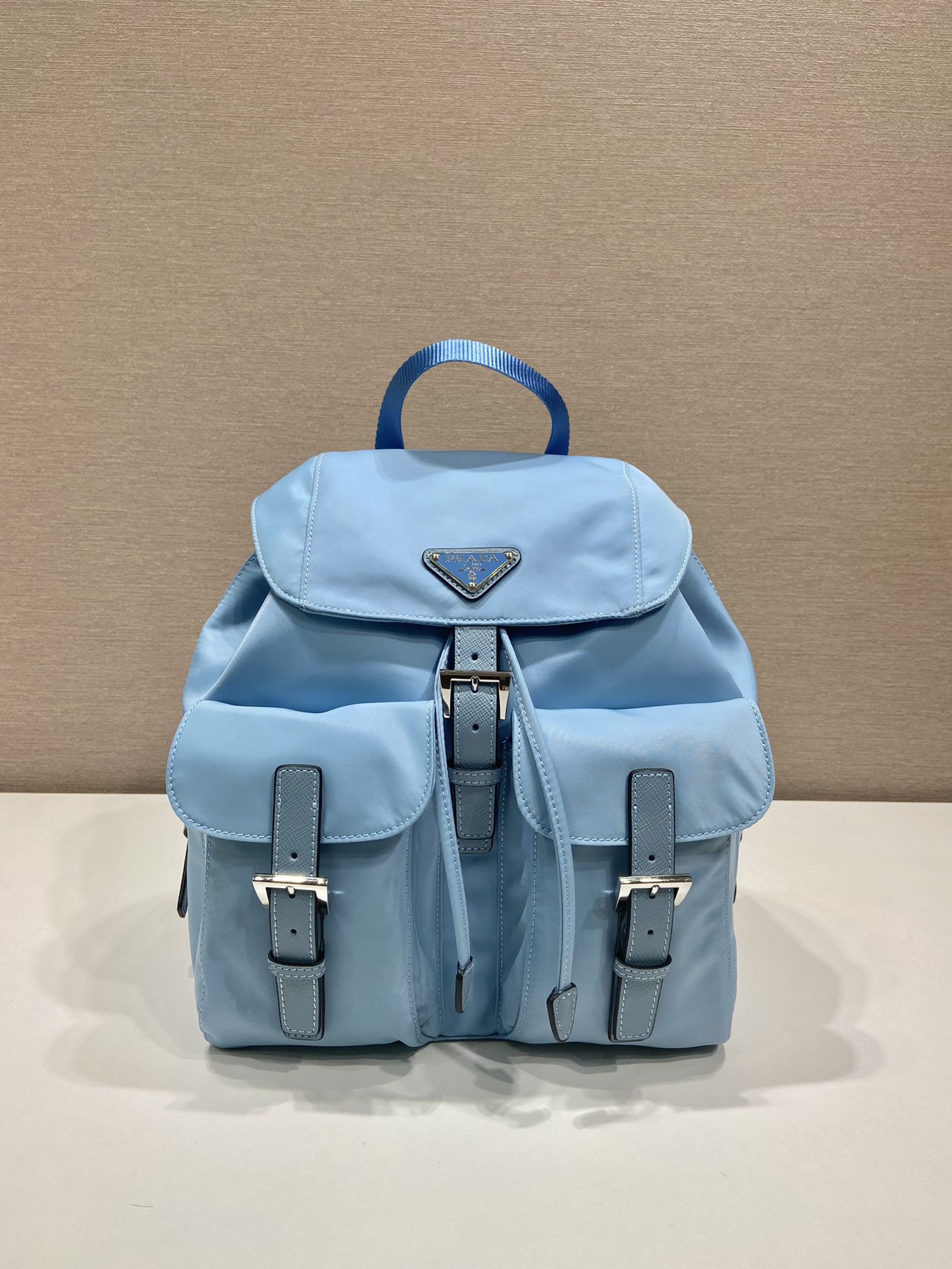 Pra*a small  backpack