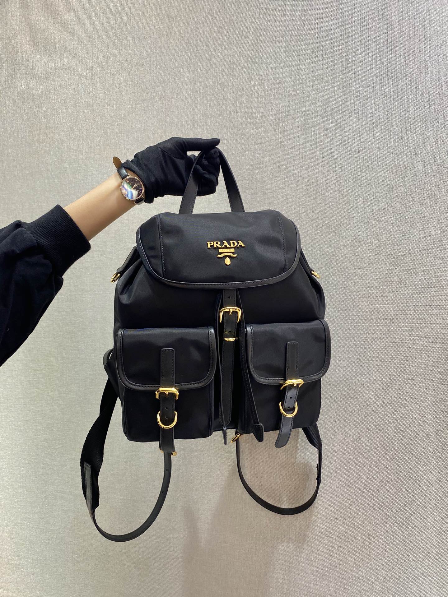 Pra*a small  backpack