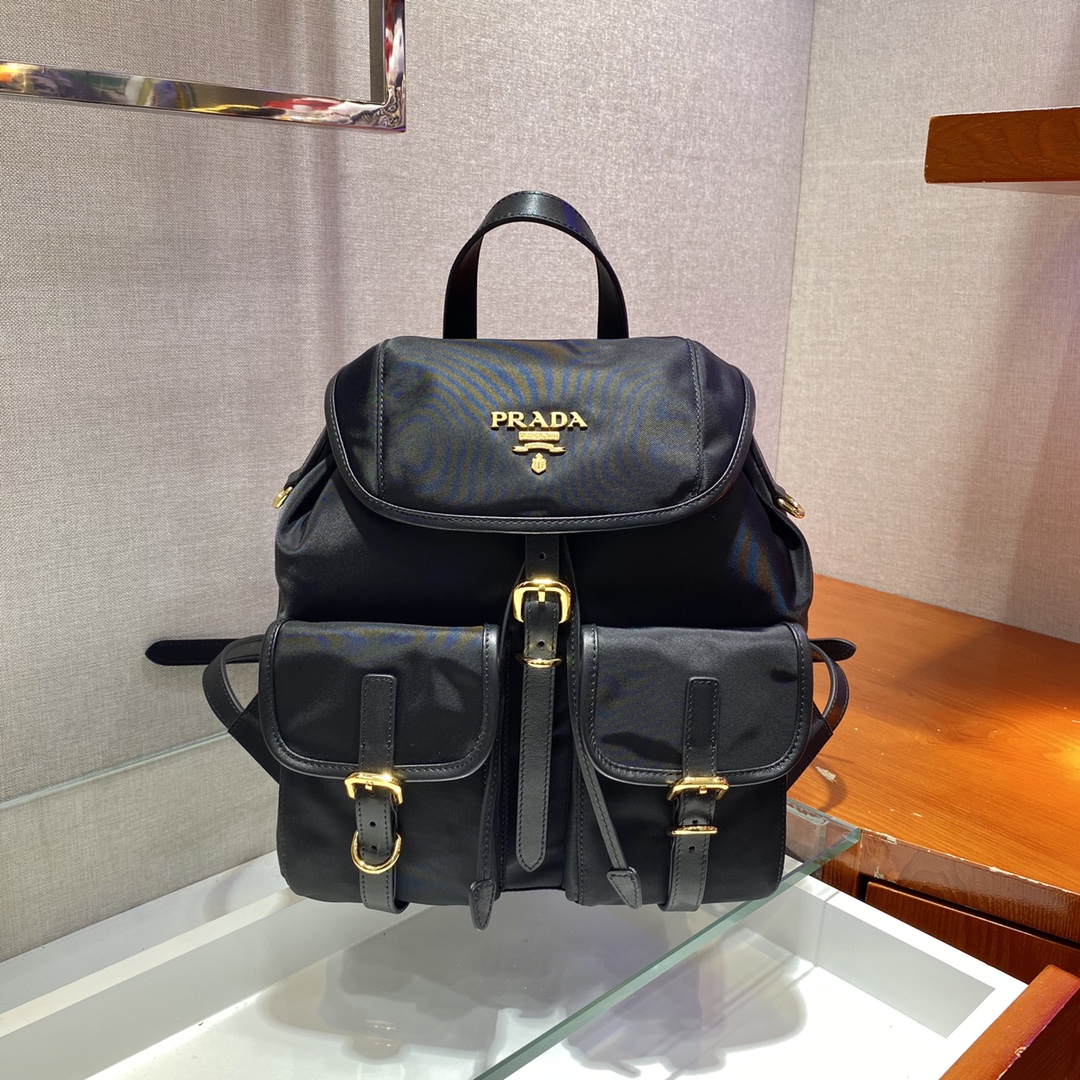 Pra*a small backpack