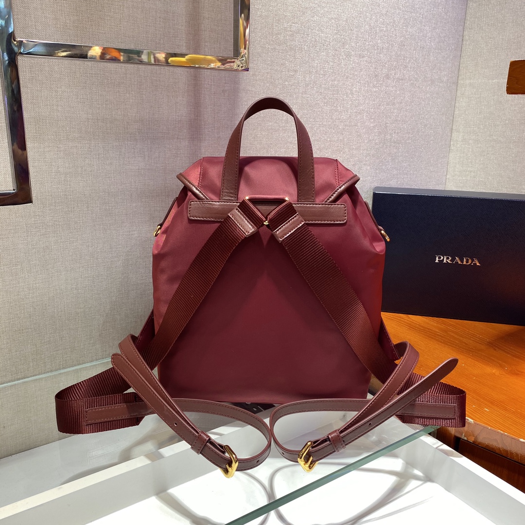 Pra*a small backpack