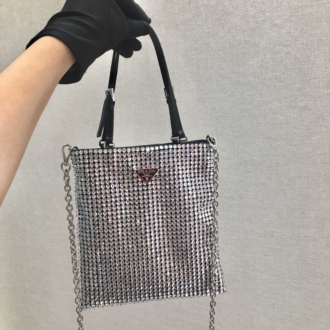 Pra*a handbag