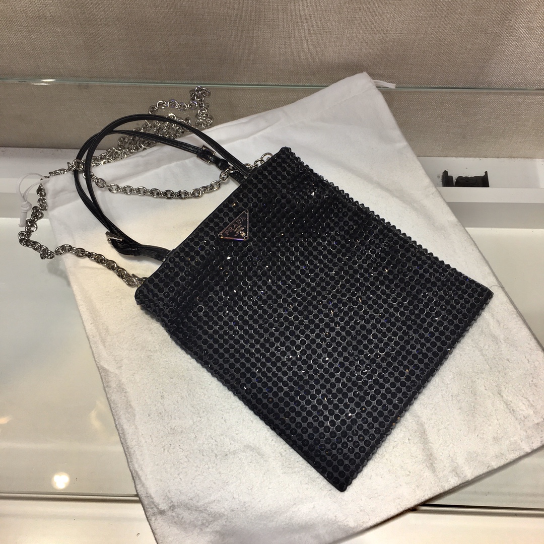 Pra*a handbag