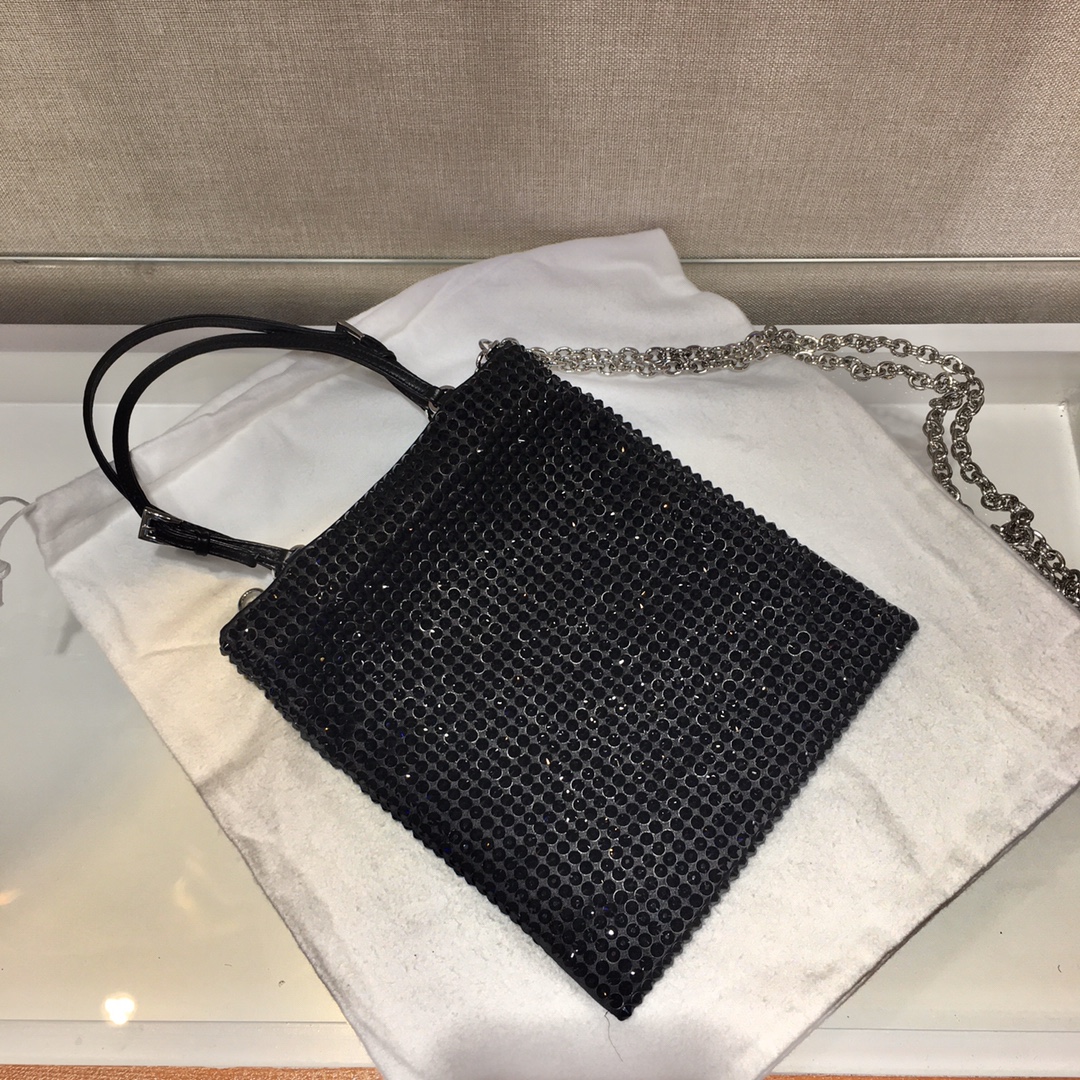 Pra*a handbag