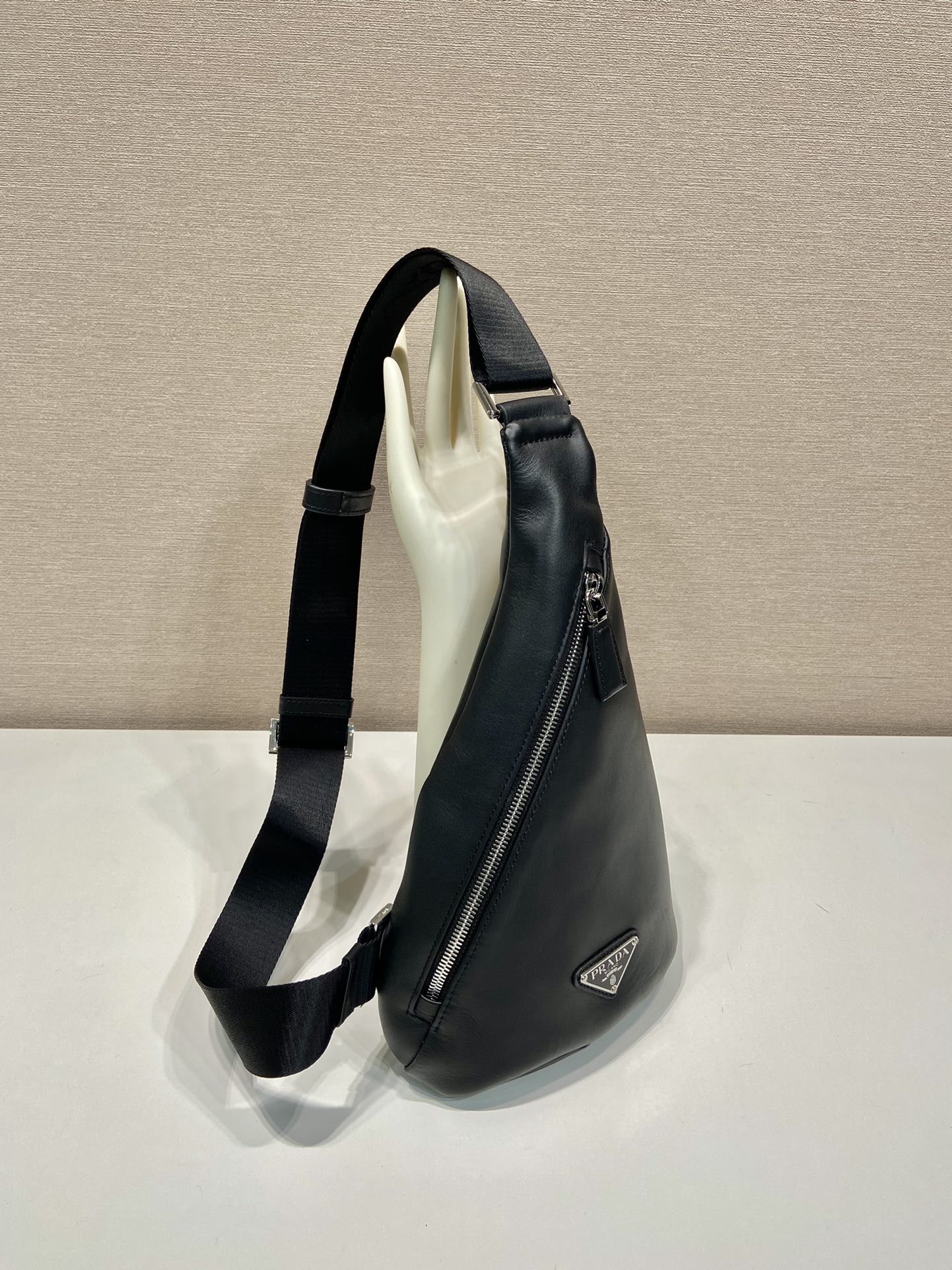 Pra*a cross leather bag