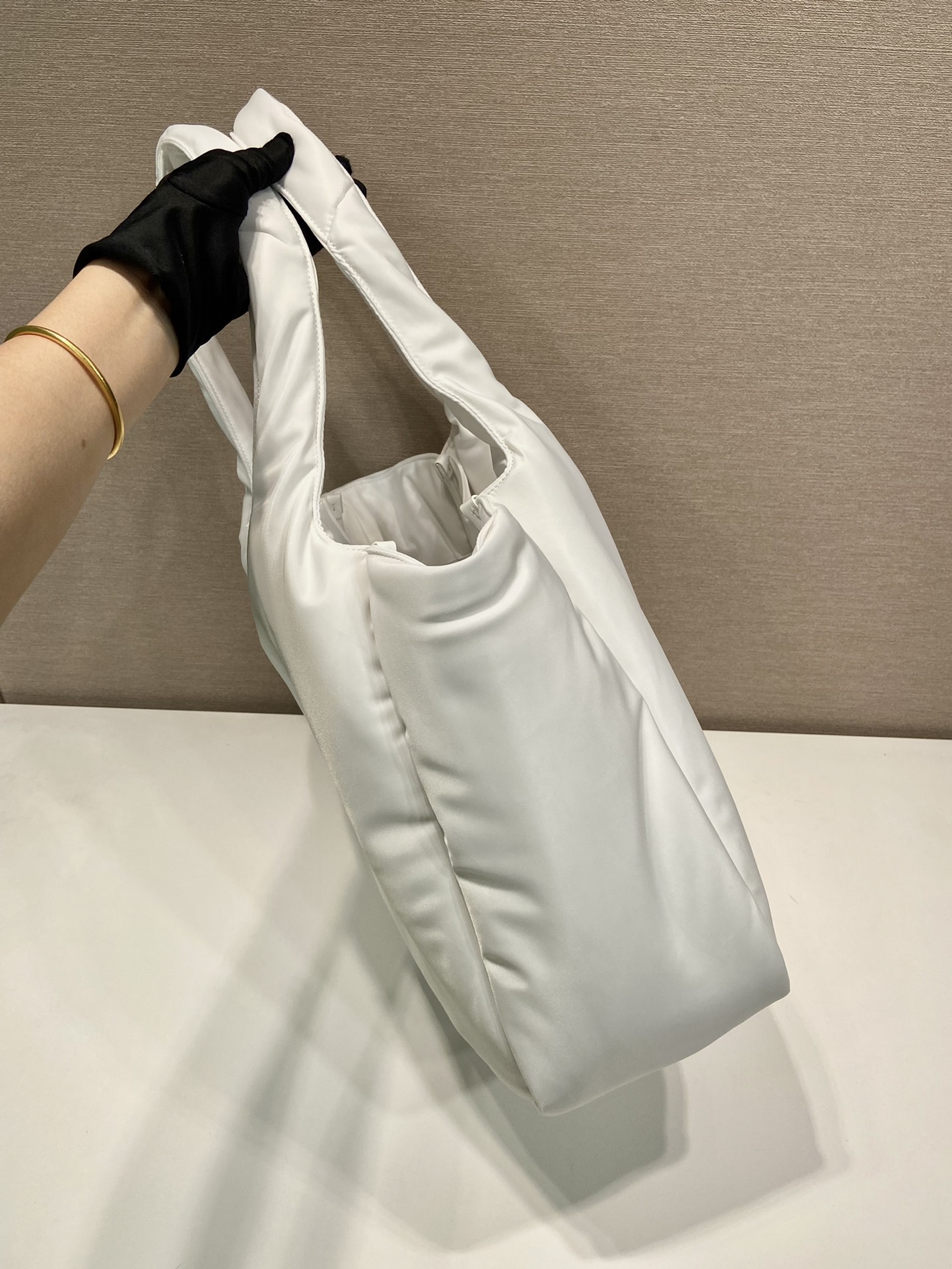 Pra*a large padded re-nylon tote bag