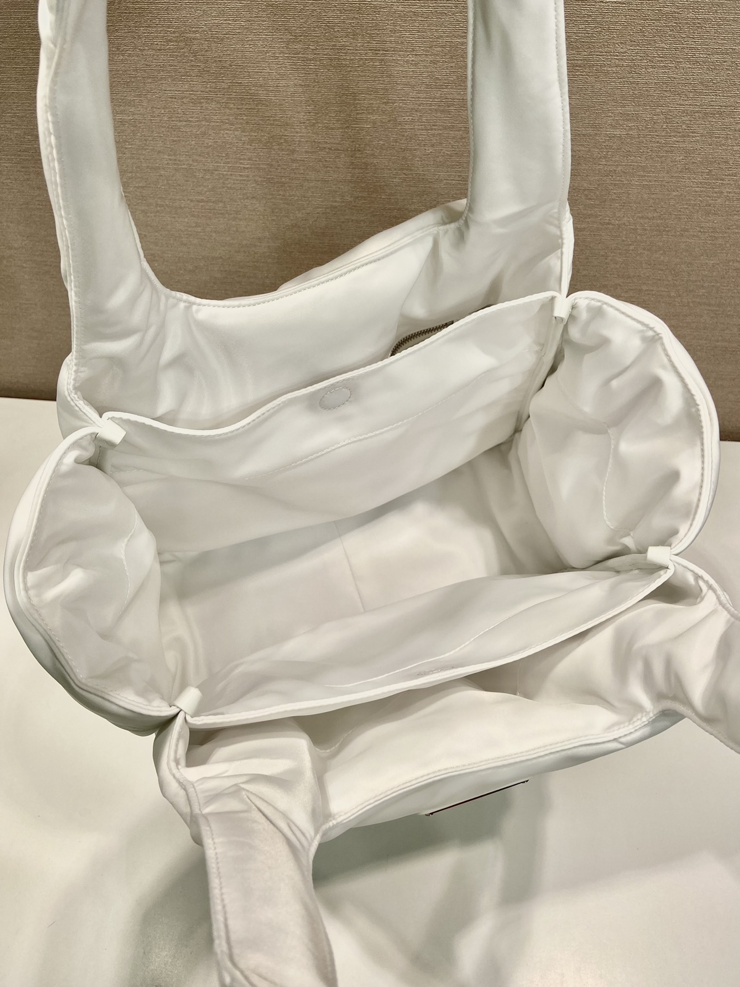 Pra*a large padded re-nylon tote bag