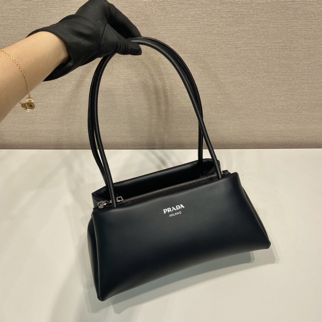 Pra*a leather mini-bag