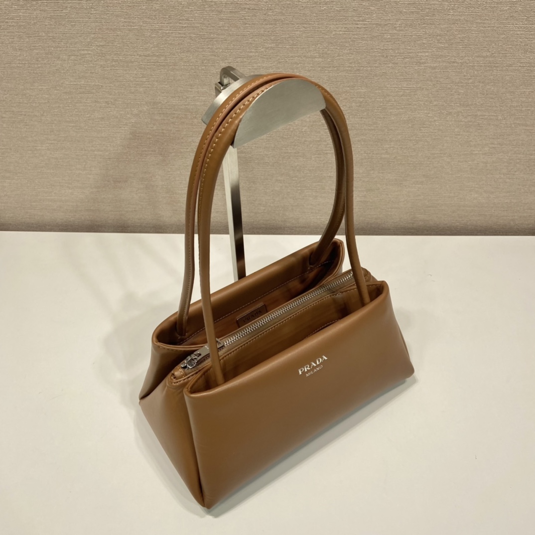 Pra*a leather mini-bag
