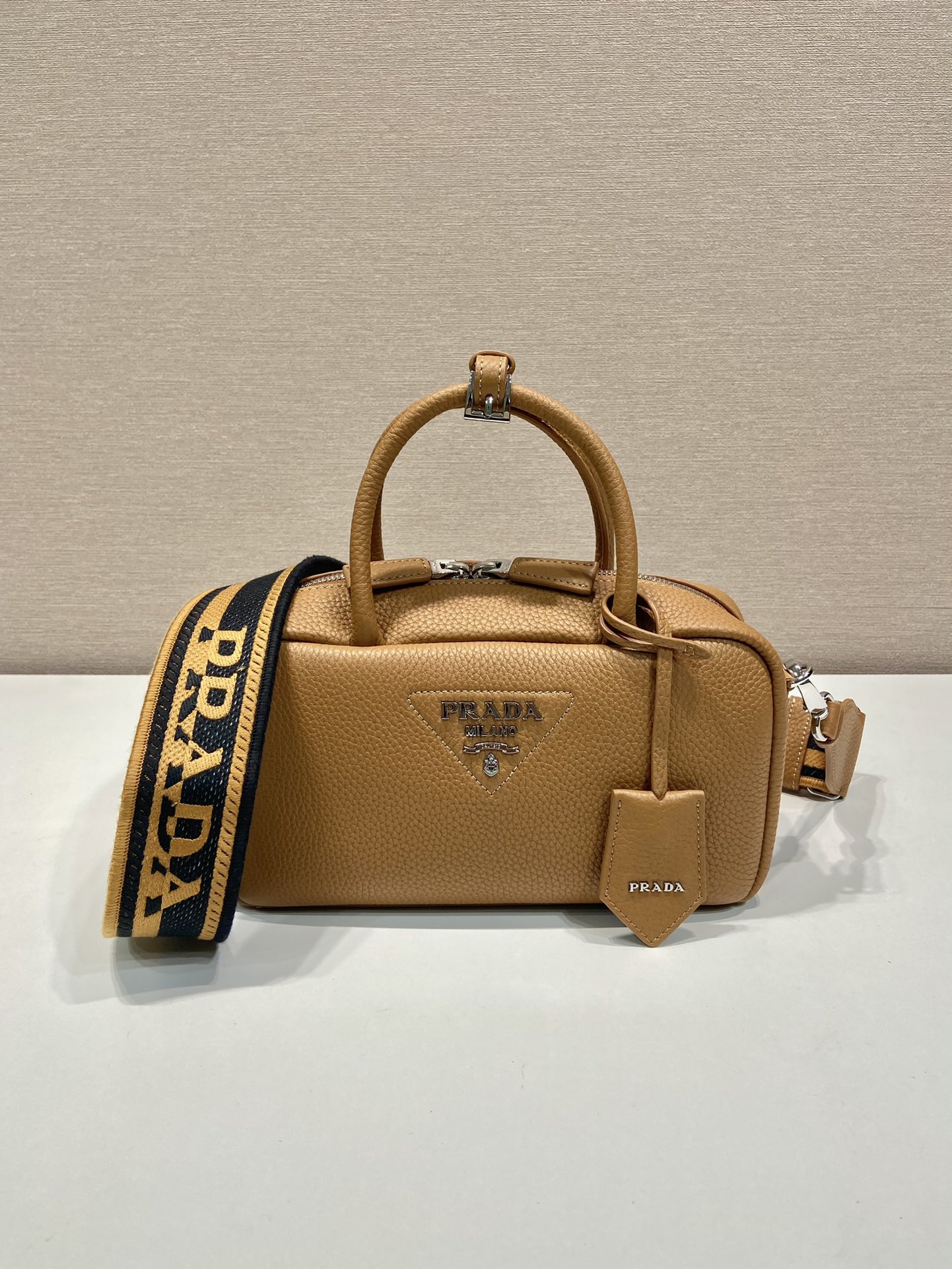 Pra*a leather top-handle bag