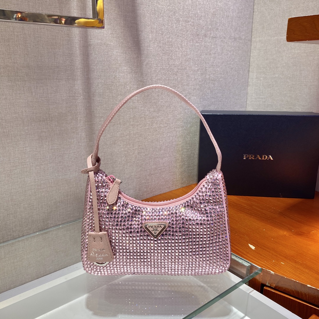 Pra*a hobo bag