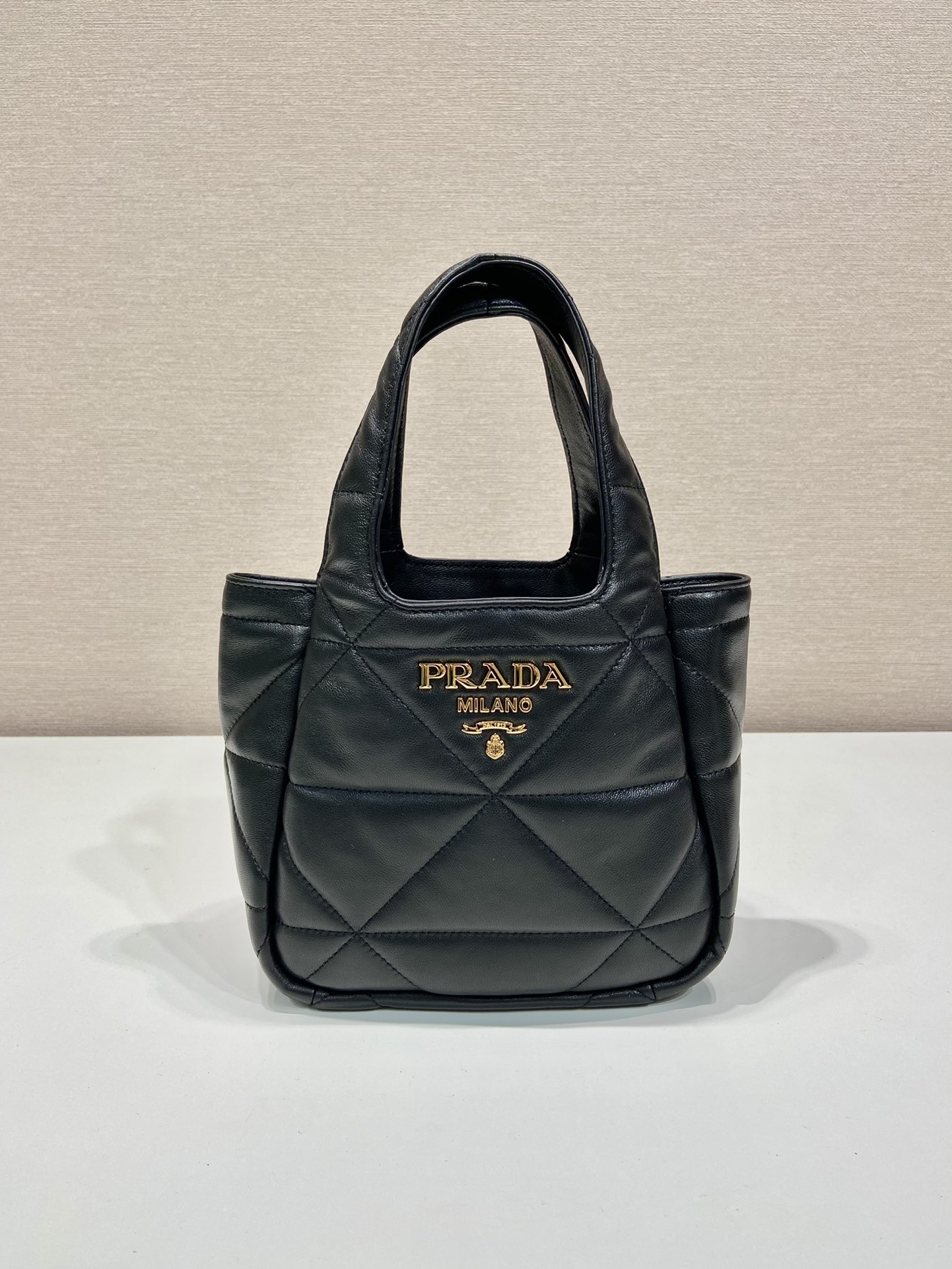 Pra*a small nappa-leather tote bag with topstitching