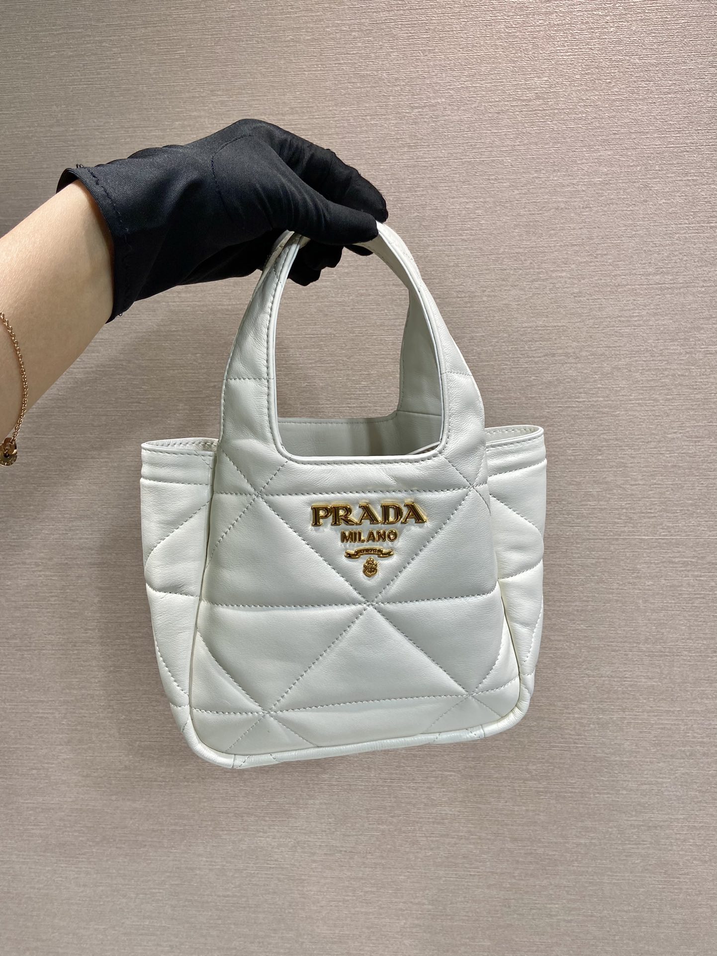 Pra*a small nappa-leather tote bag with topstitching